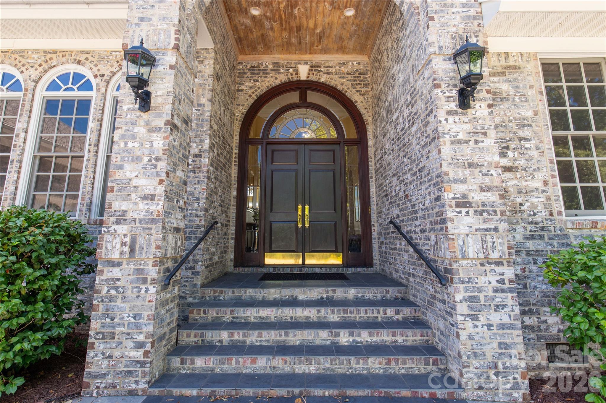 747 Shoreline Drive — Lancaster
