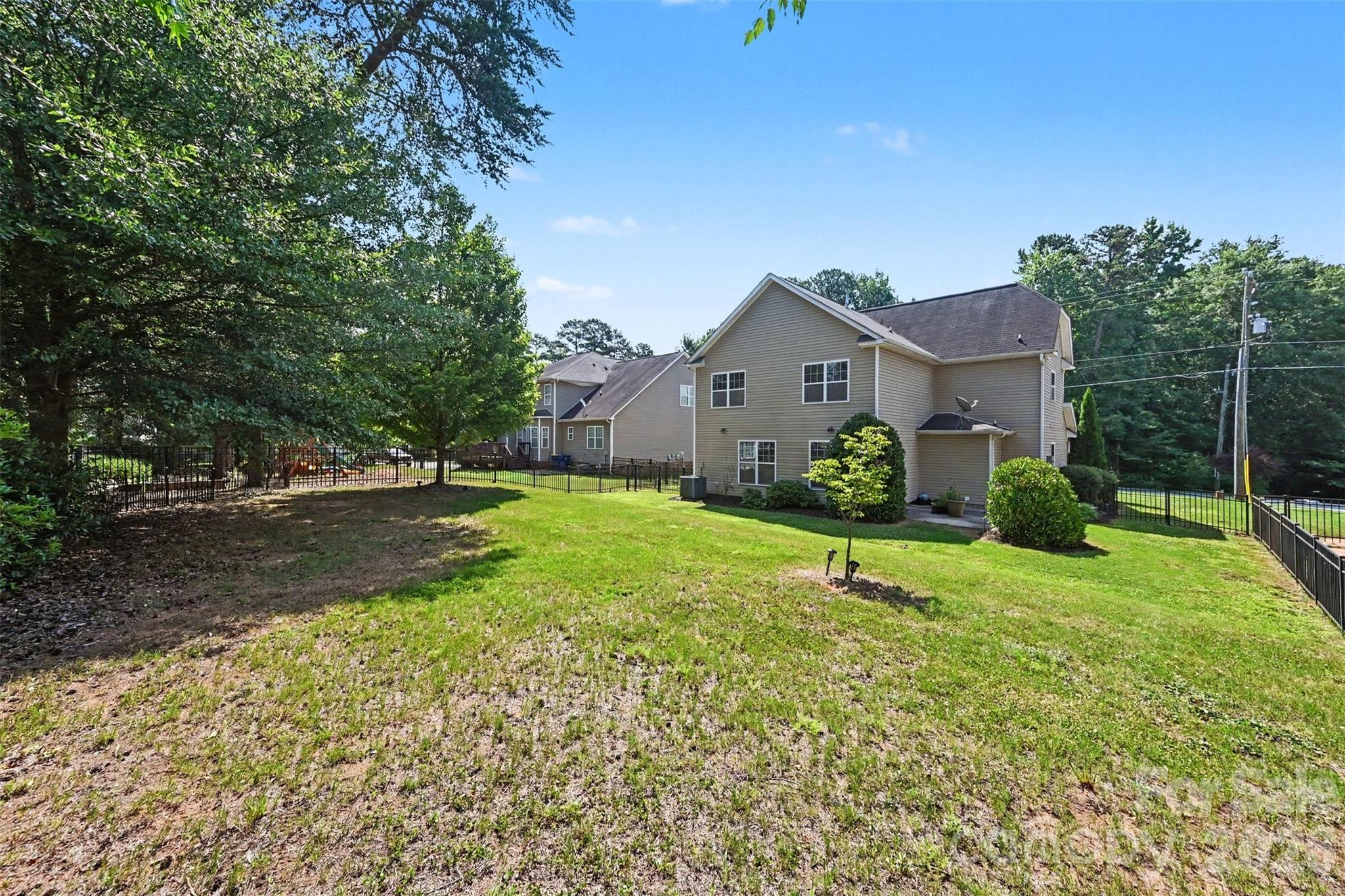 517 Stowe Road — Belmont