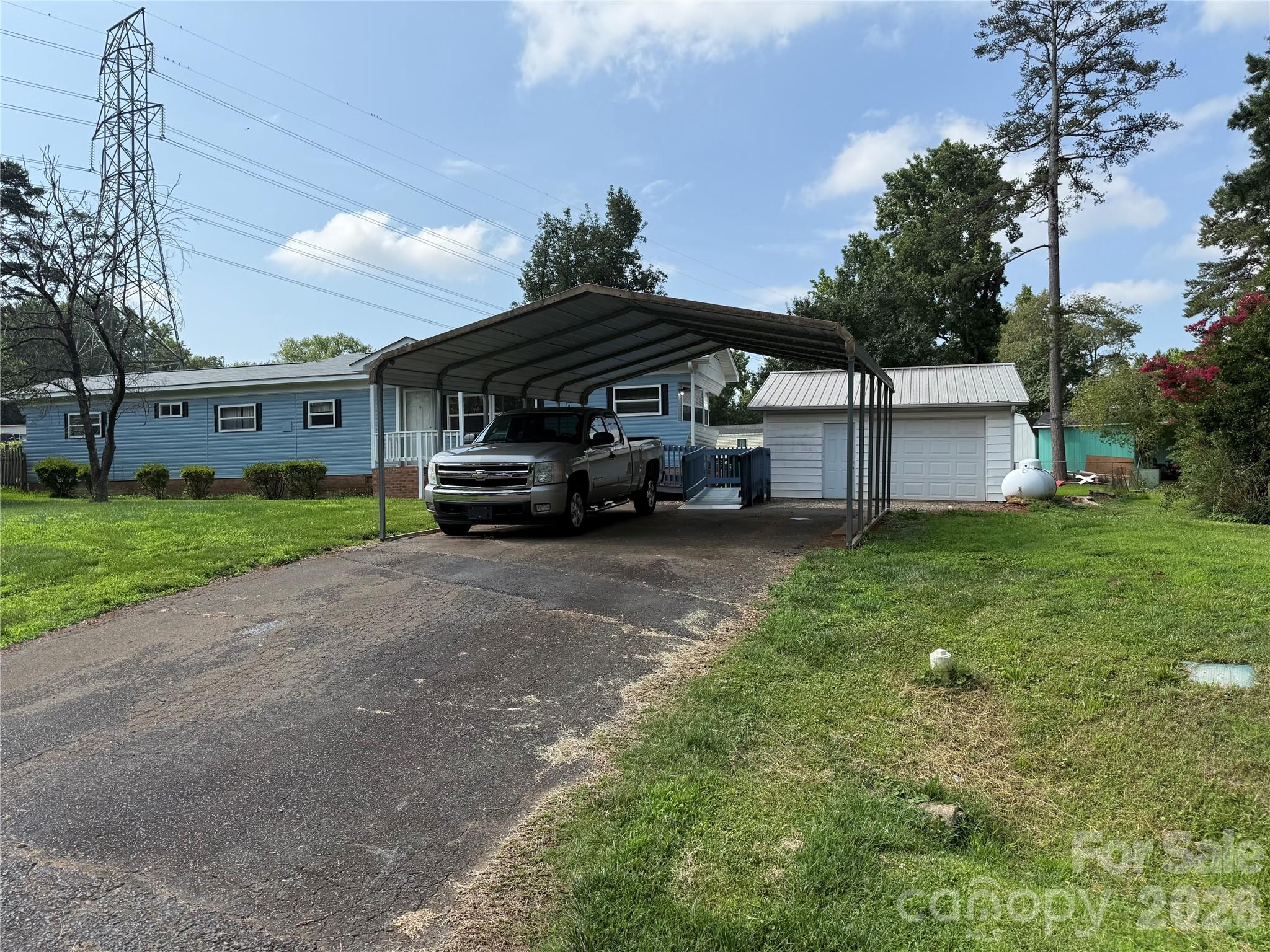 7312 Doblinway Drive — Charlotte