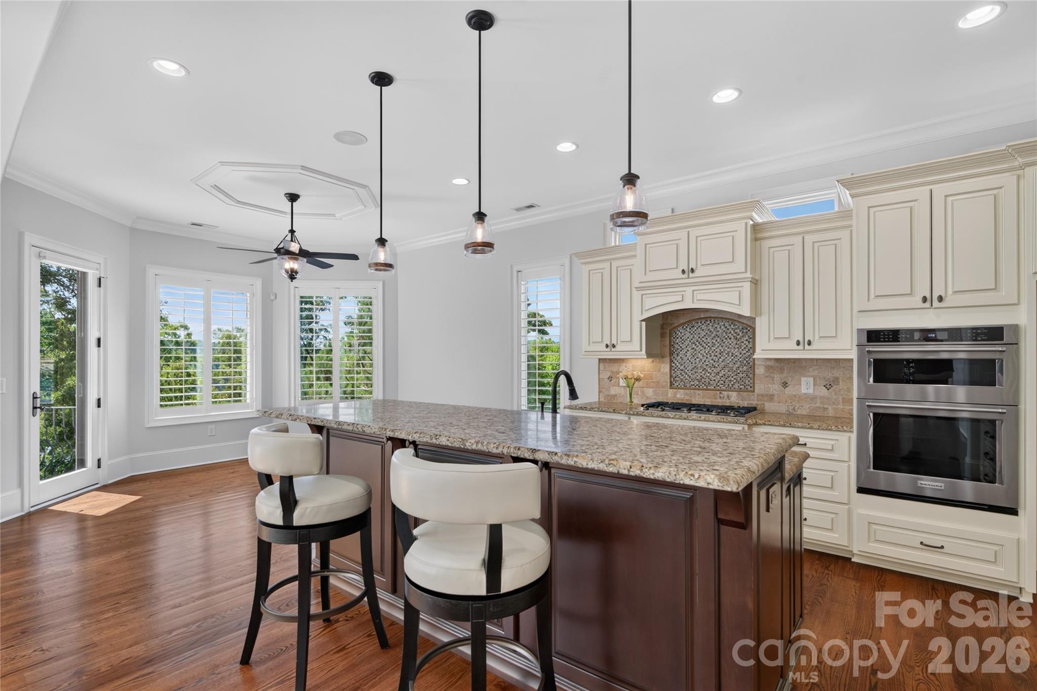 3225 Lake Pointe Drive — Belmont