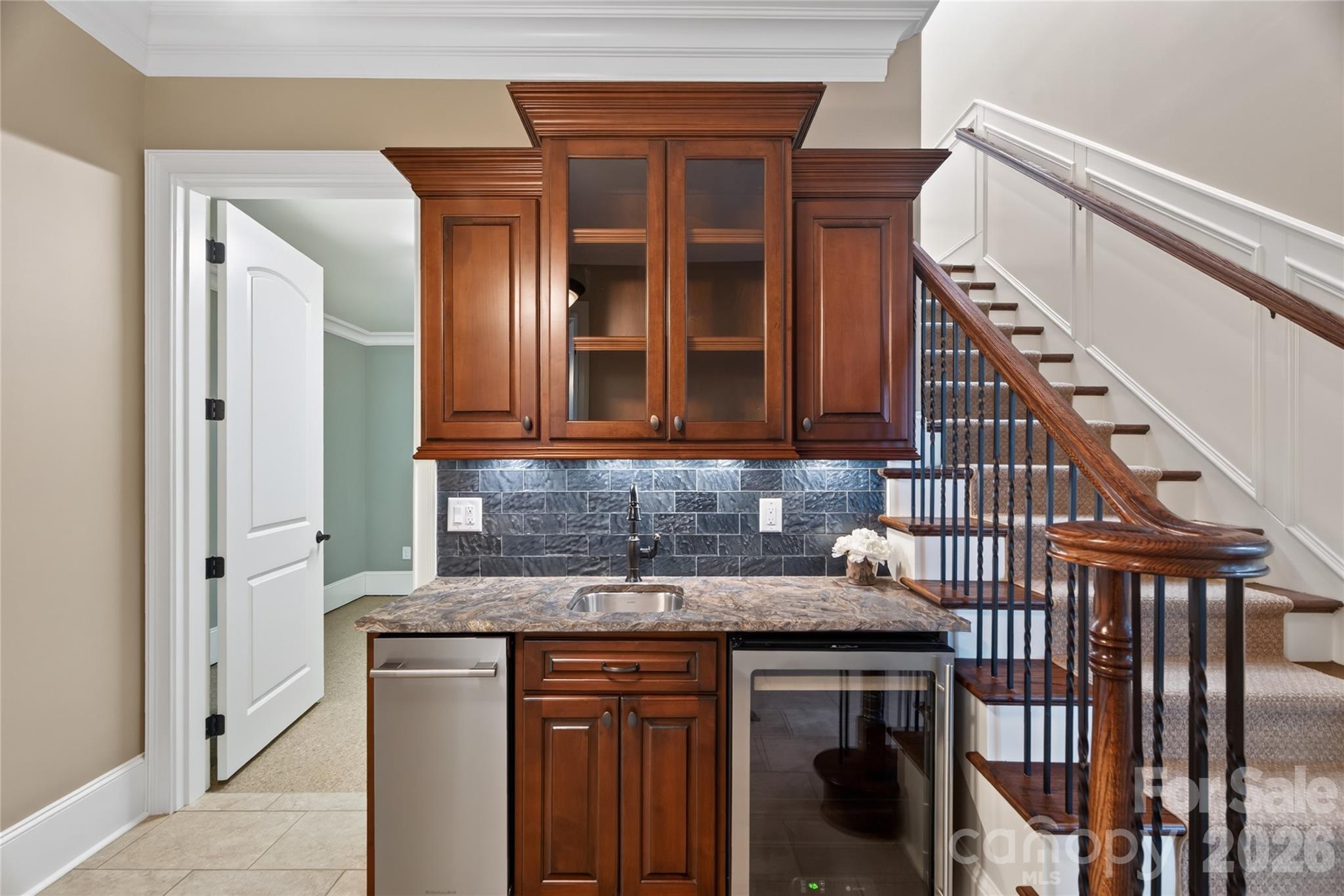 3225 Lake Pointe Drive — Belmont