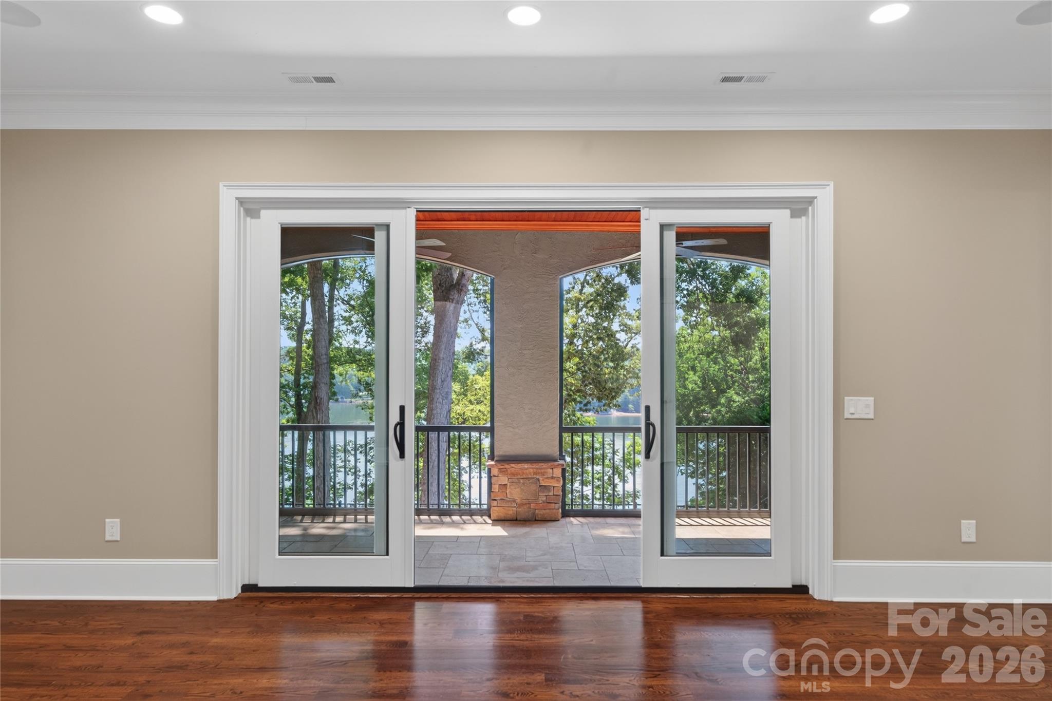 3225 Lake Pointe Drive — Belmont