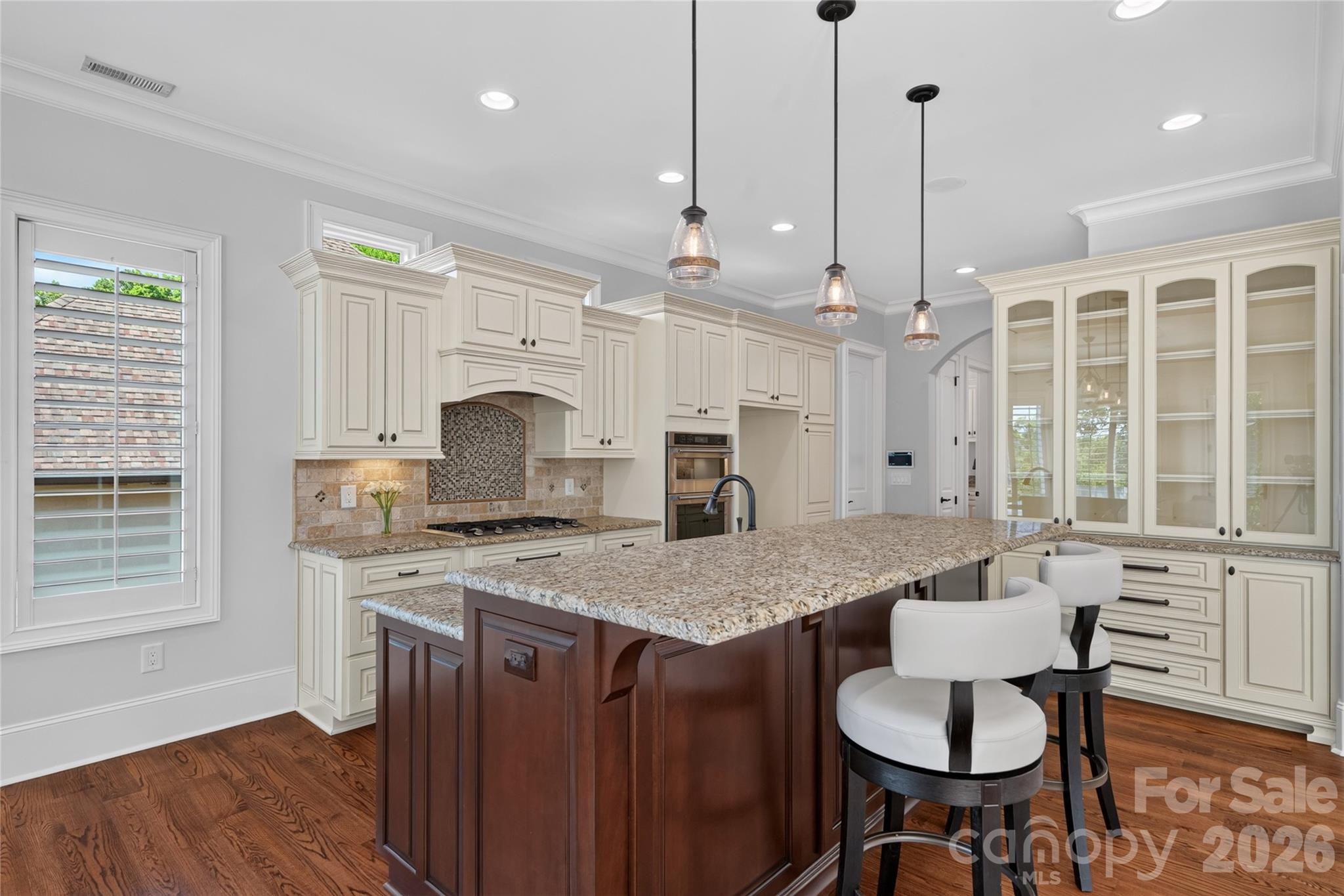 3225 Lake Pointe Drive — Belmont