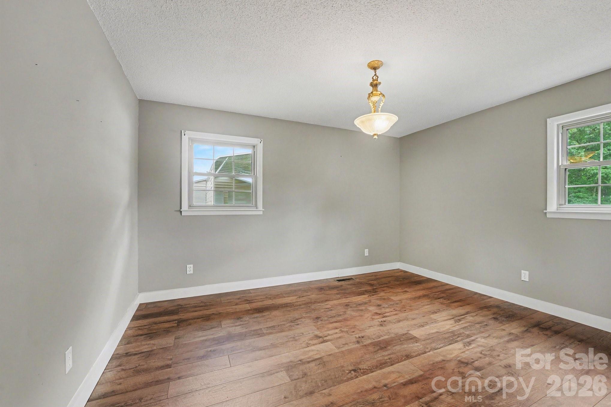 1138 Graham Street — Claremont