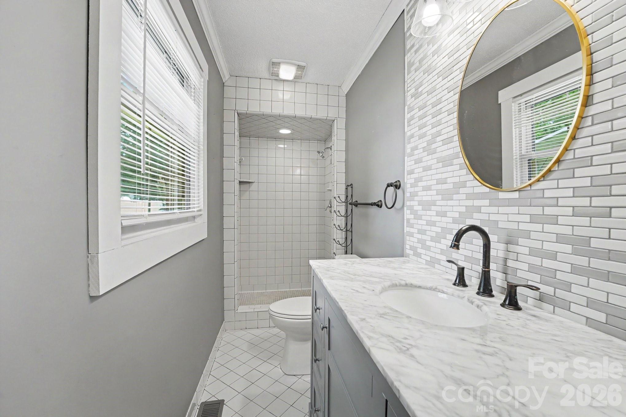 1138 Graham Street — Claremont