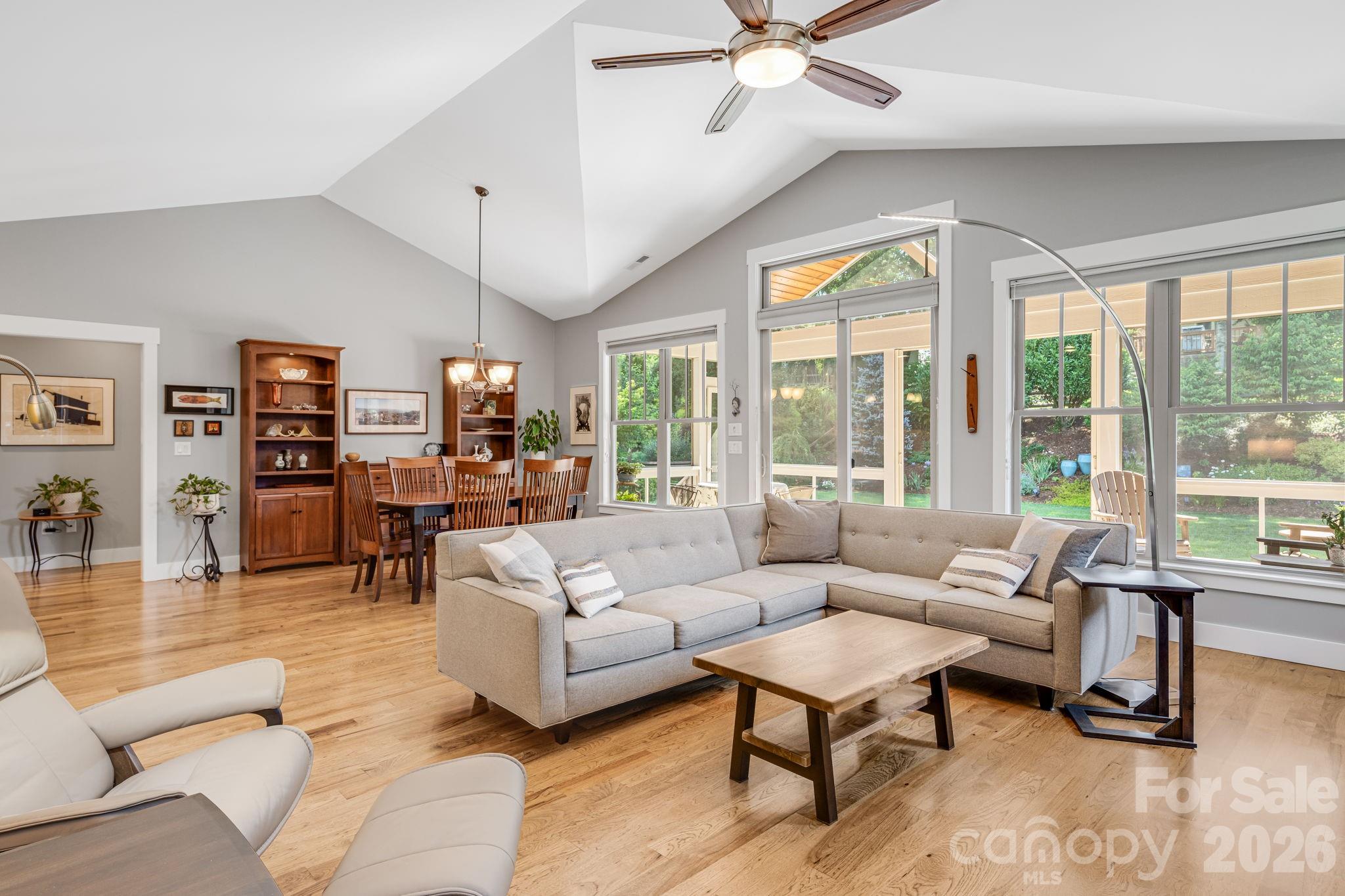 60 Barnrock Drive — Mills River