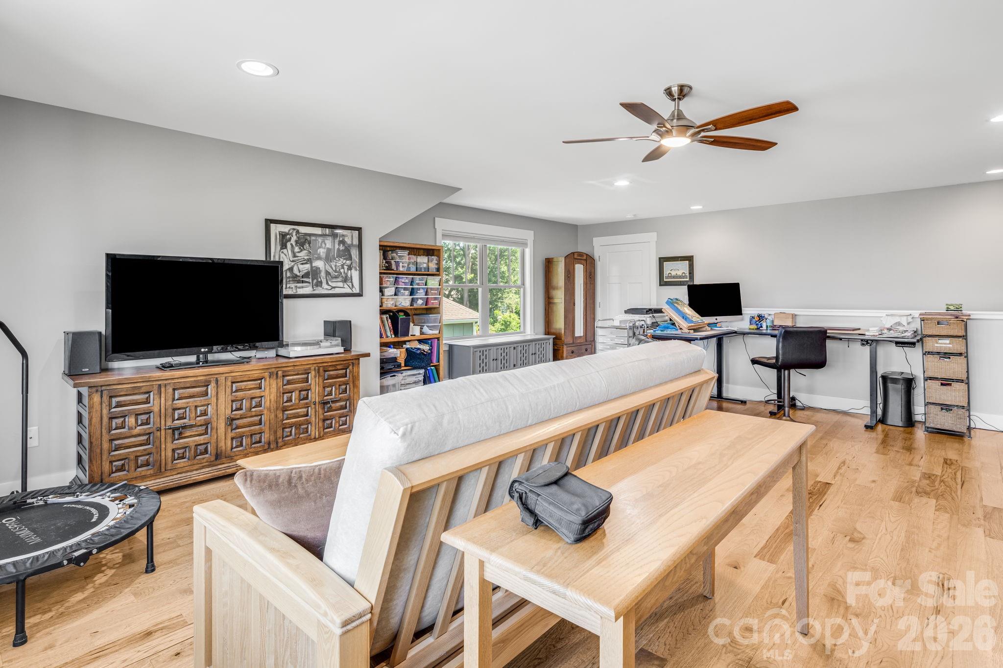 60 Barnrock Drive — Mills River