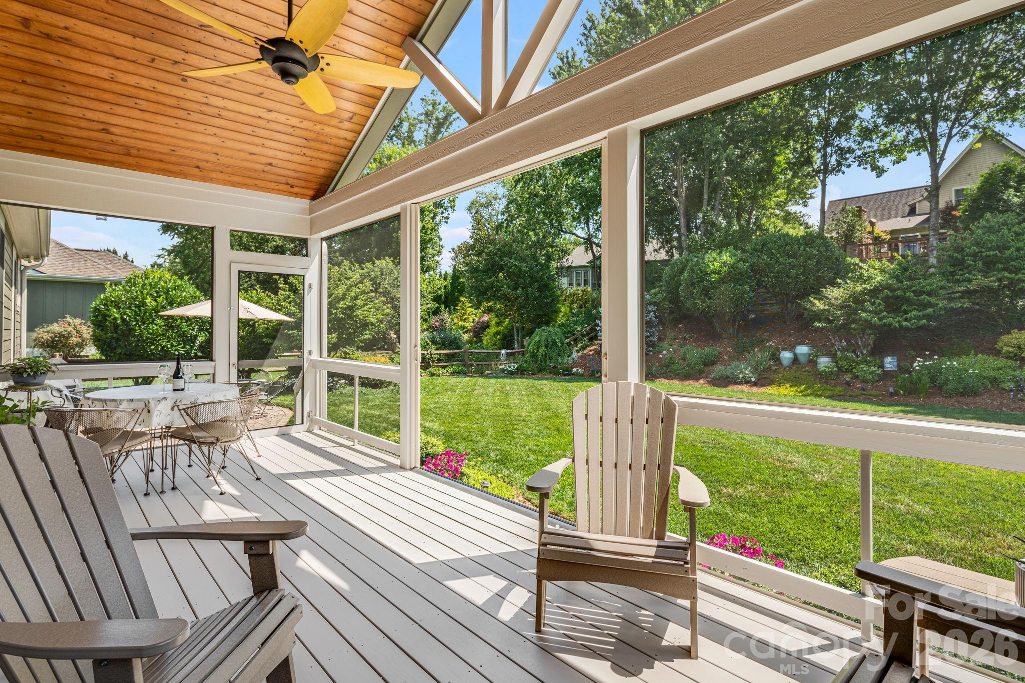 60 Barnrock Drive — Mills River