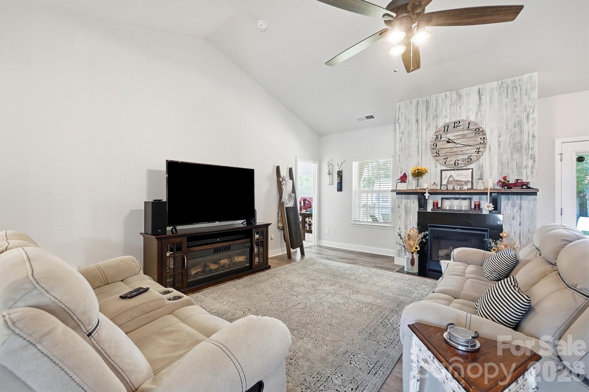 7162 Barleywood Drive — Locust