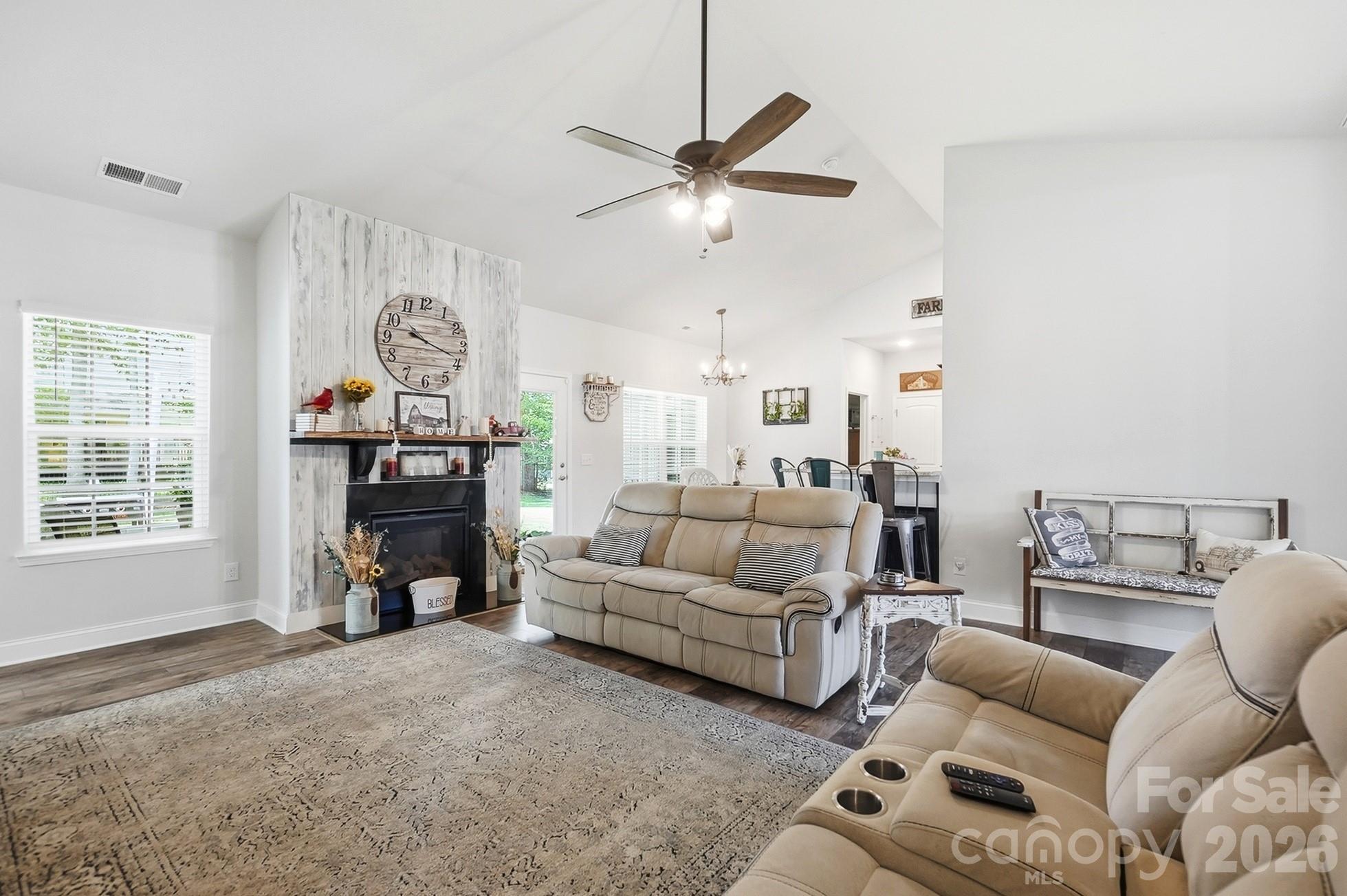 7162 Barleywood Drive — Locust