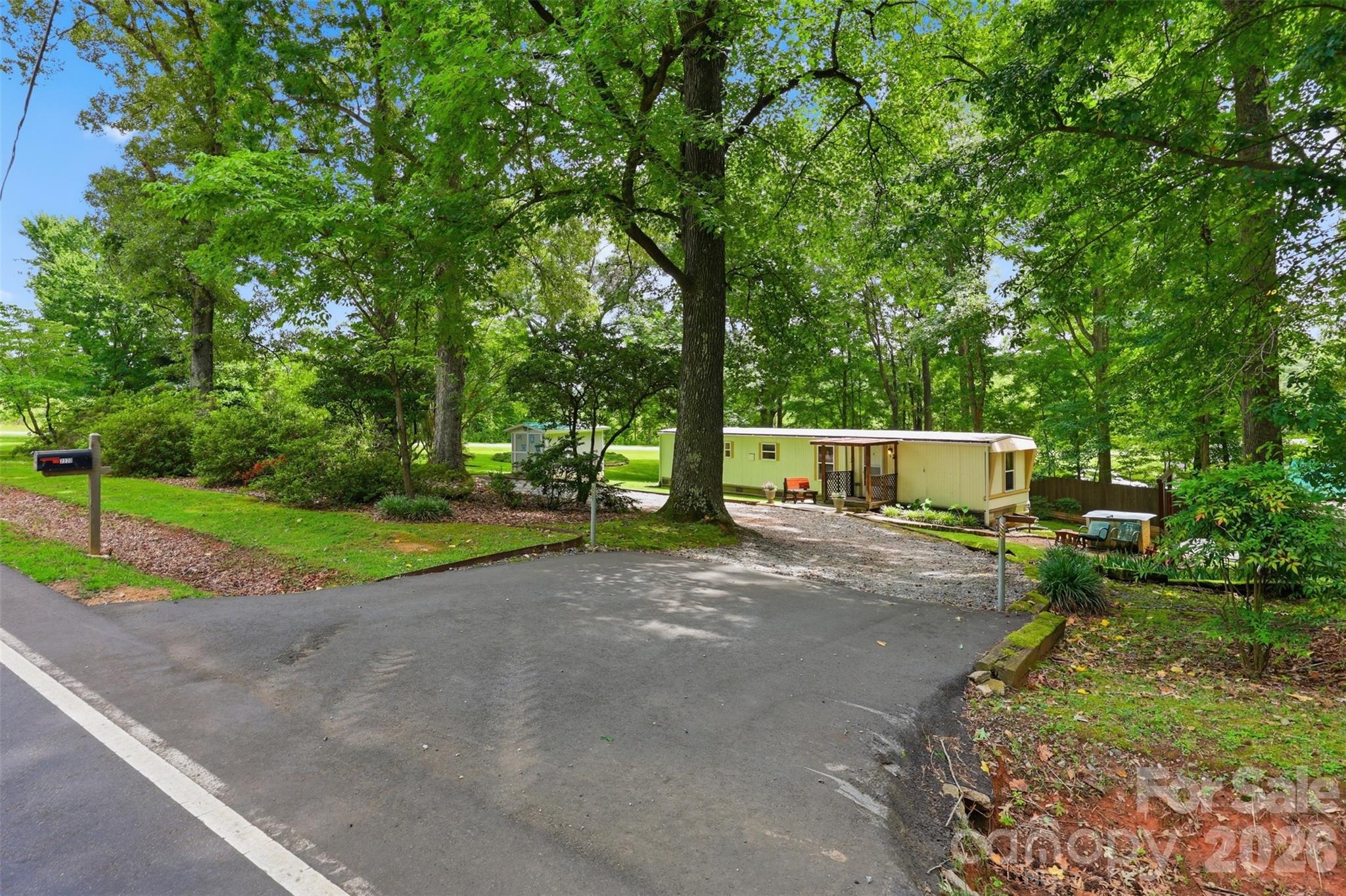 2220 Gordon Road — Rock Hill