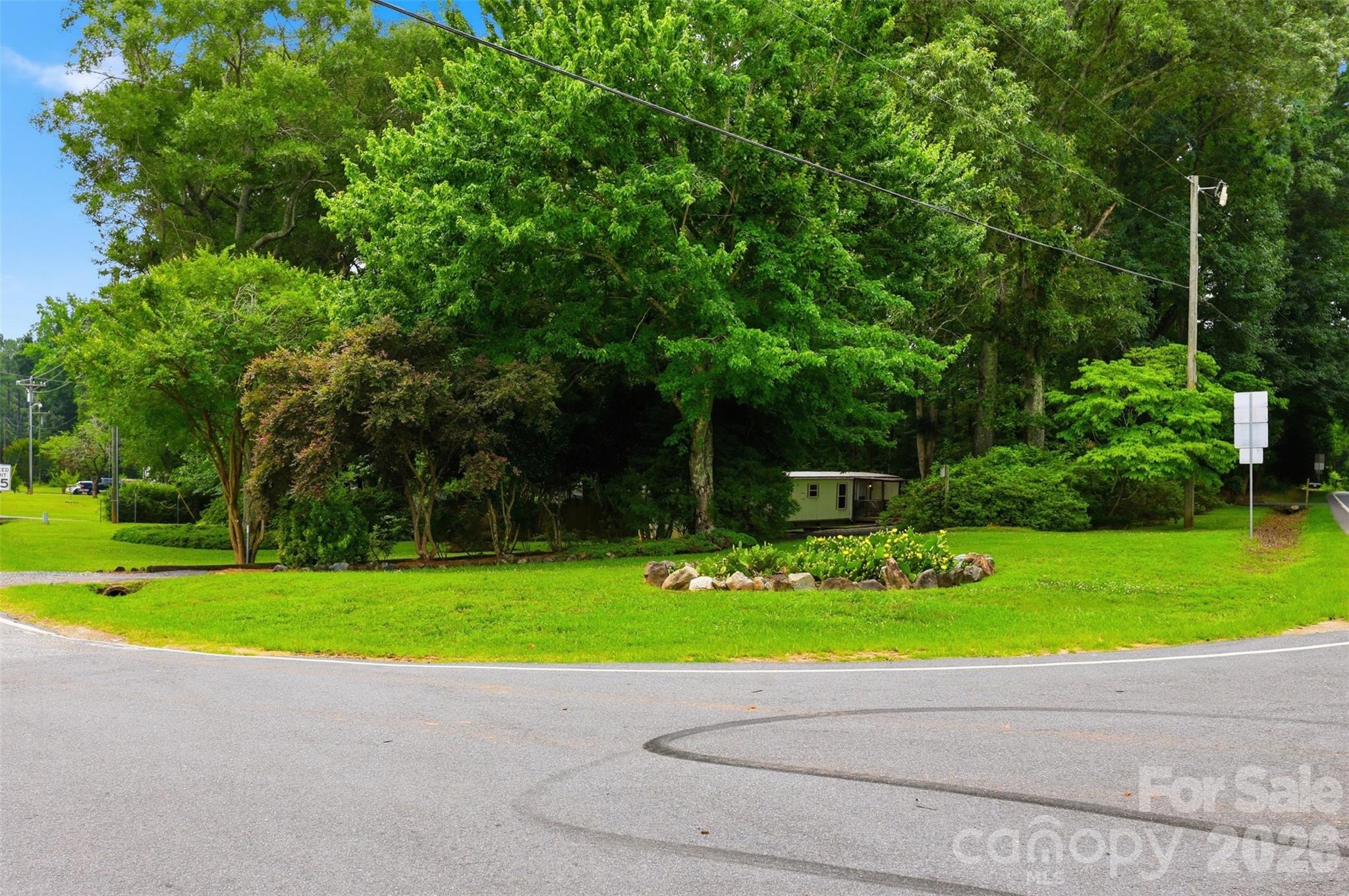 2220 Gordon Road — Rock Hill