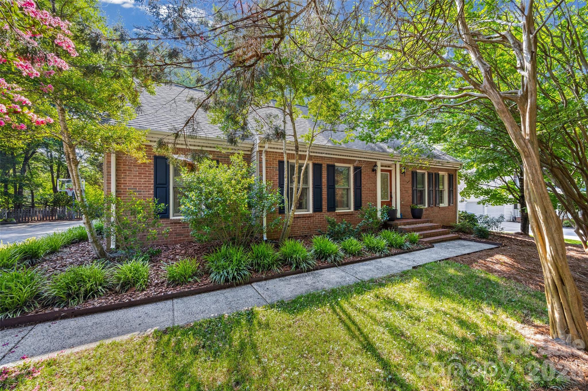 11701 Harrowfield Road — Charlotte