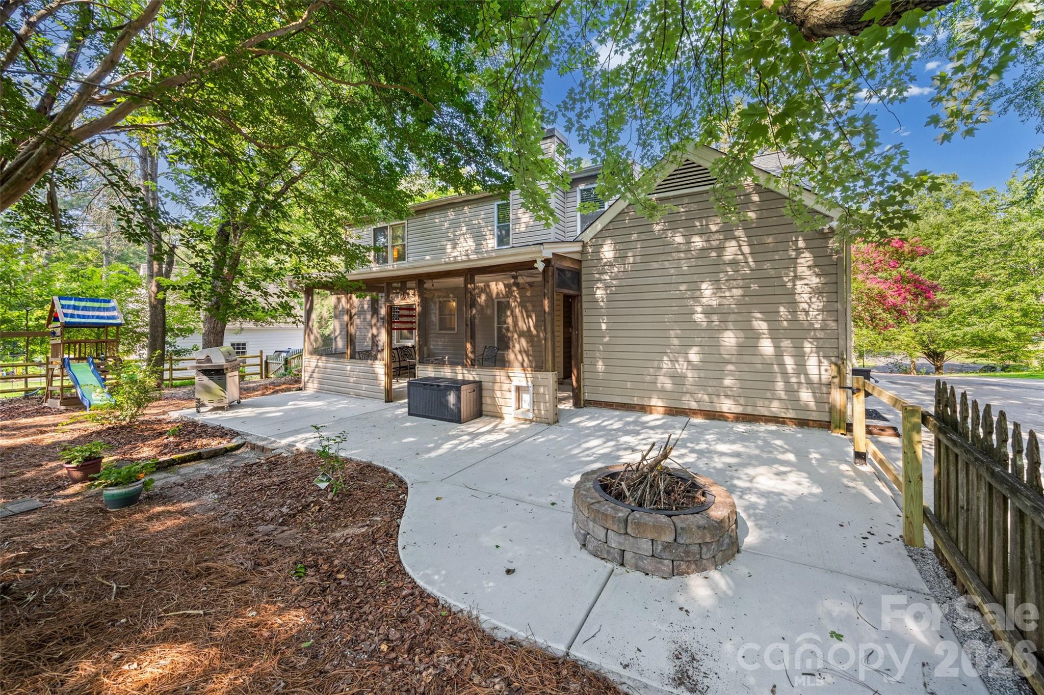 11701 Harrowfield Road — Charlotte