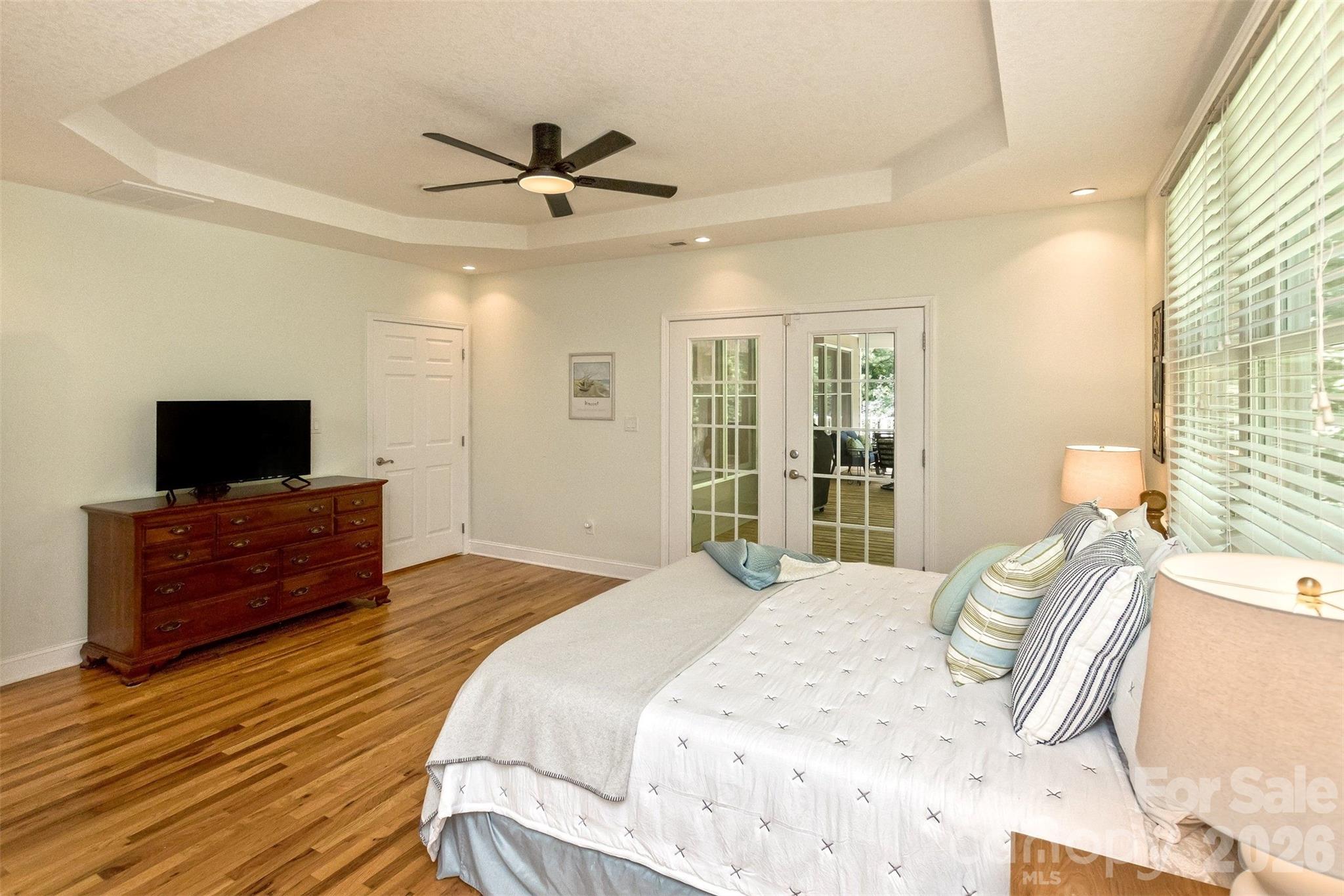 2 Birkdale Drive — Weaverville