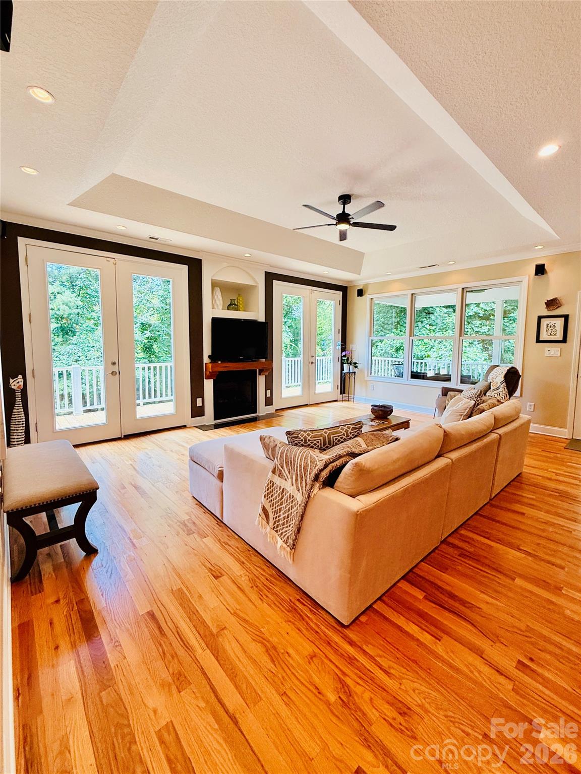 2 Birkdale Drive — Weaverville