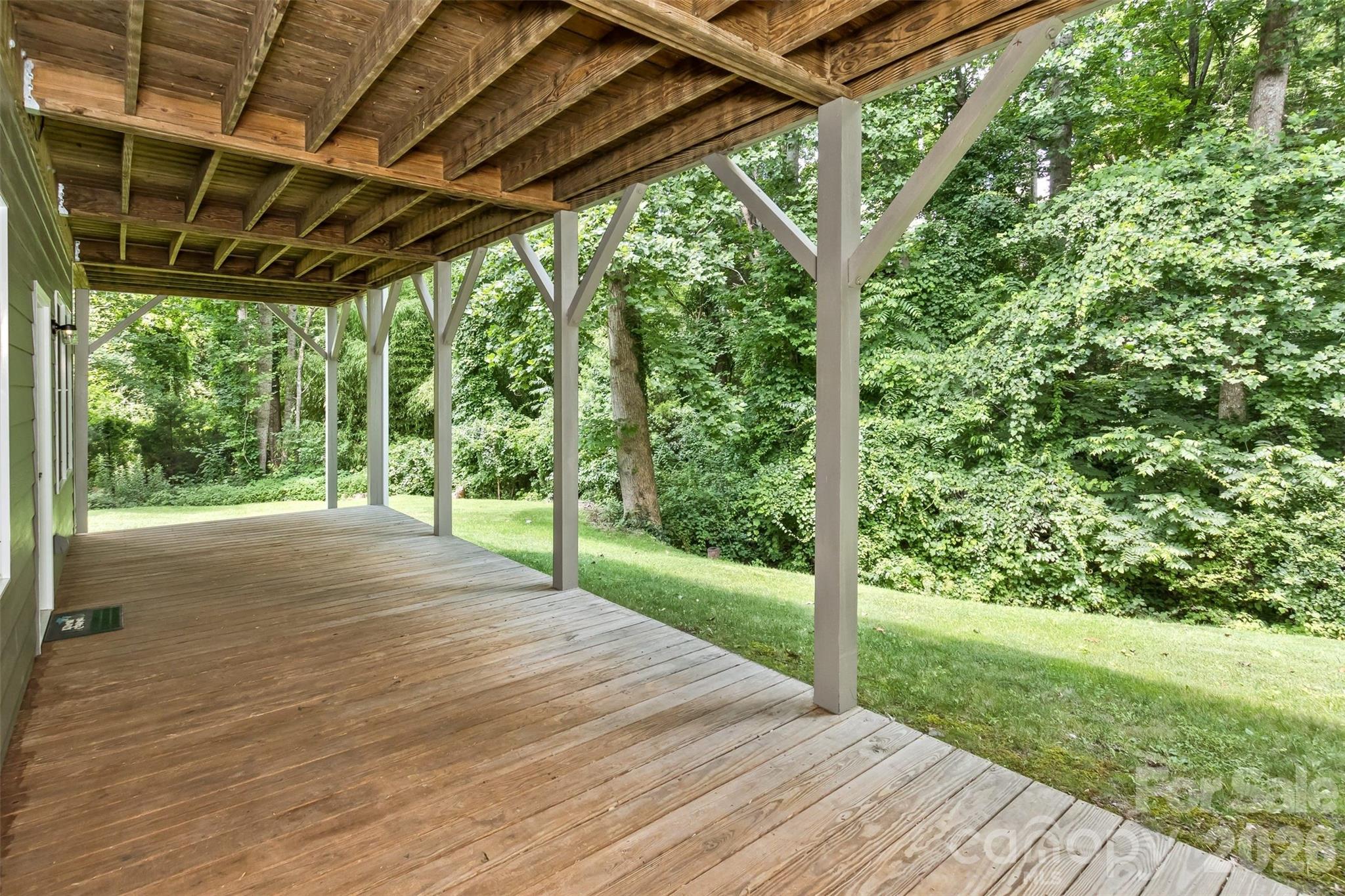 2 Birkdale Drive — Weaverville