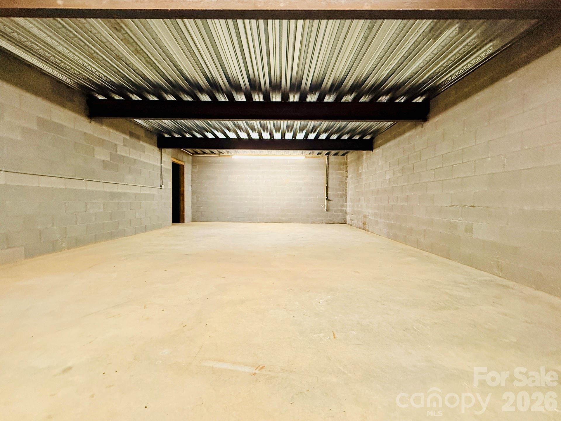 2 Birkdale Drive — Weaverville