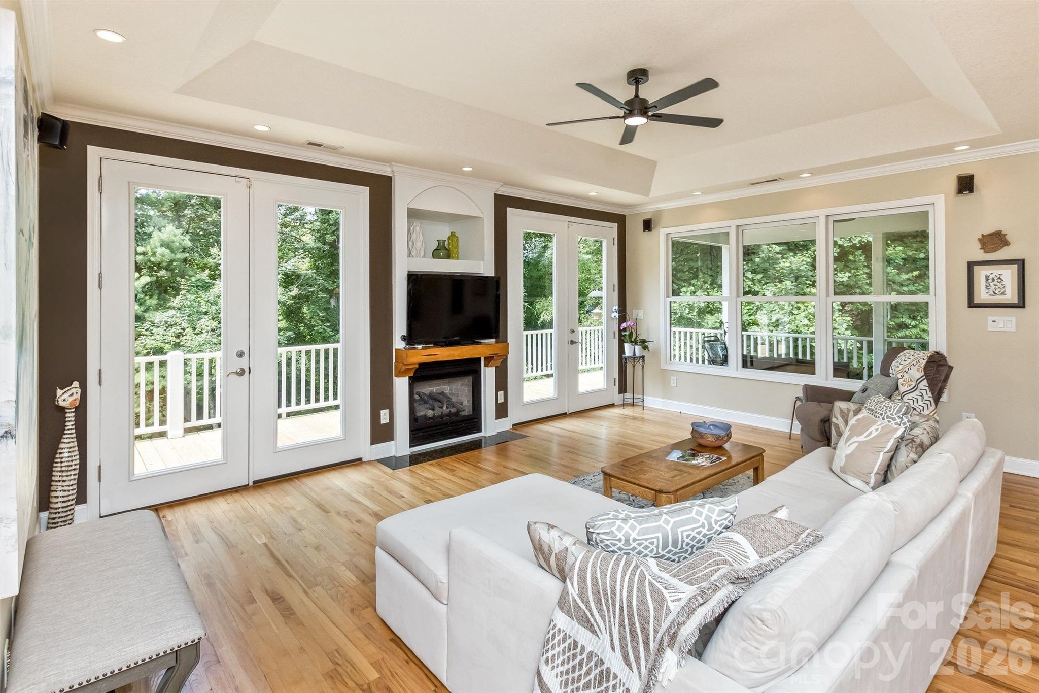 2 Birkdale Drive — Weaverville
