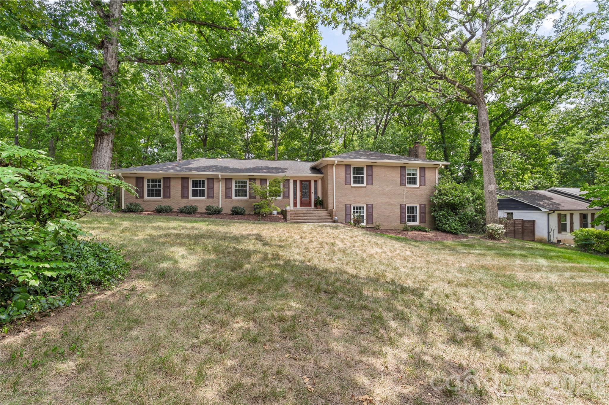 1800 Lumarka Drive — Charlotte