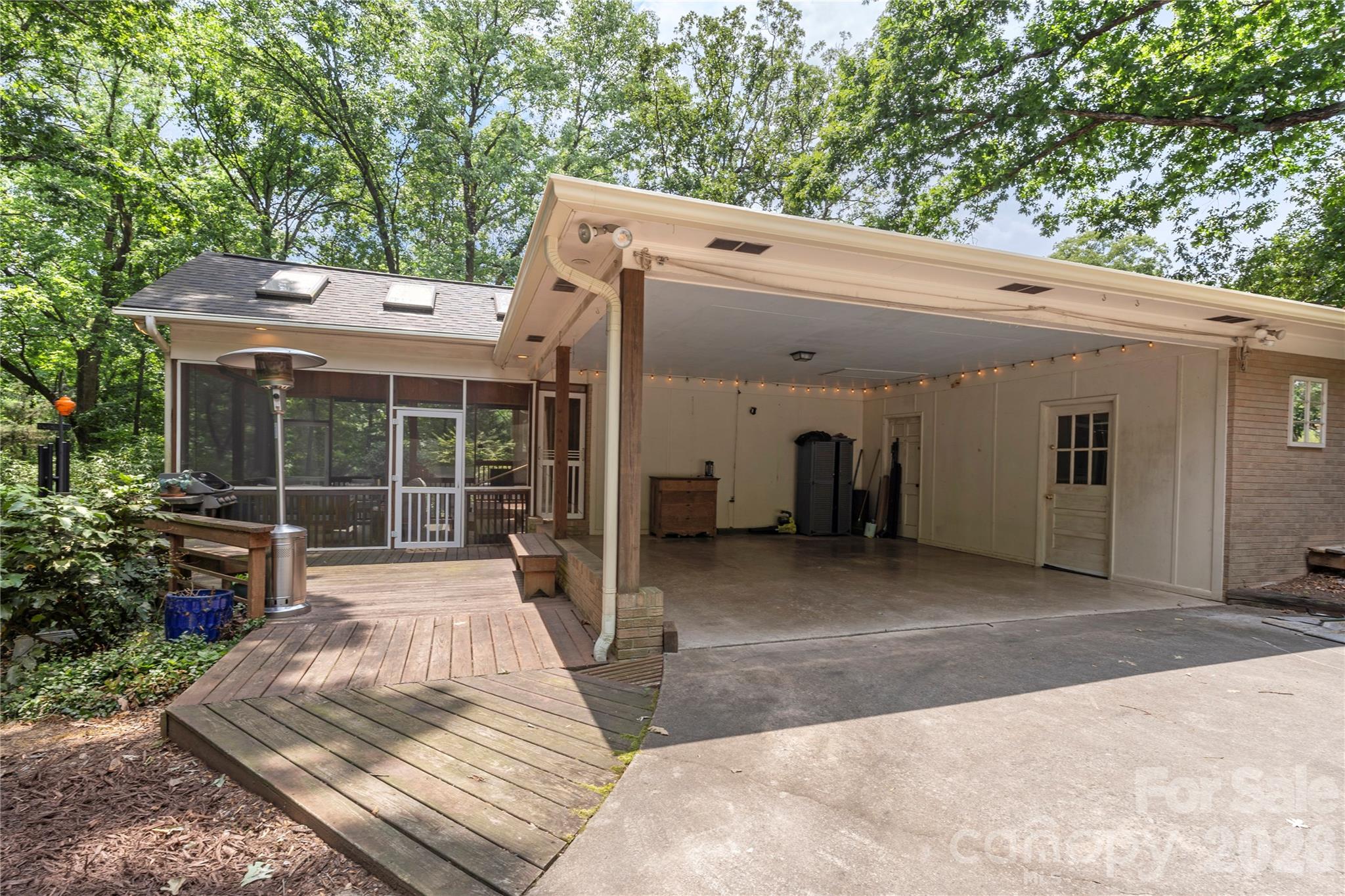 1800 Lumarka Drive — Charlotte