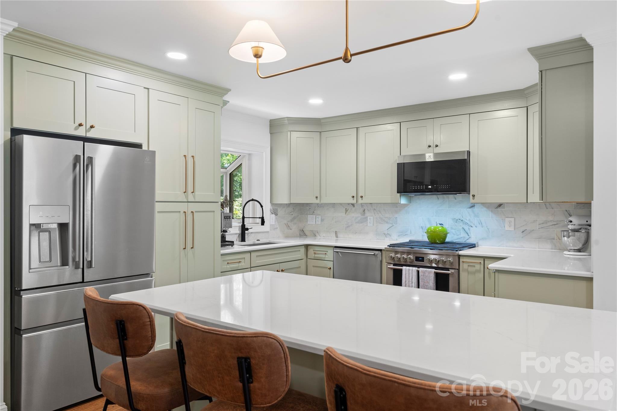 1800 Lumarka Drive — Charlotte