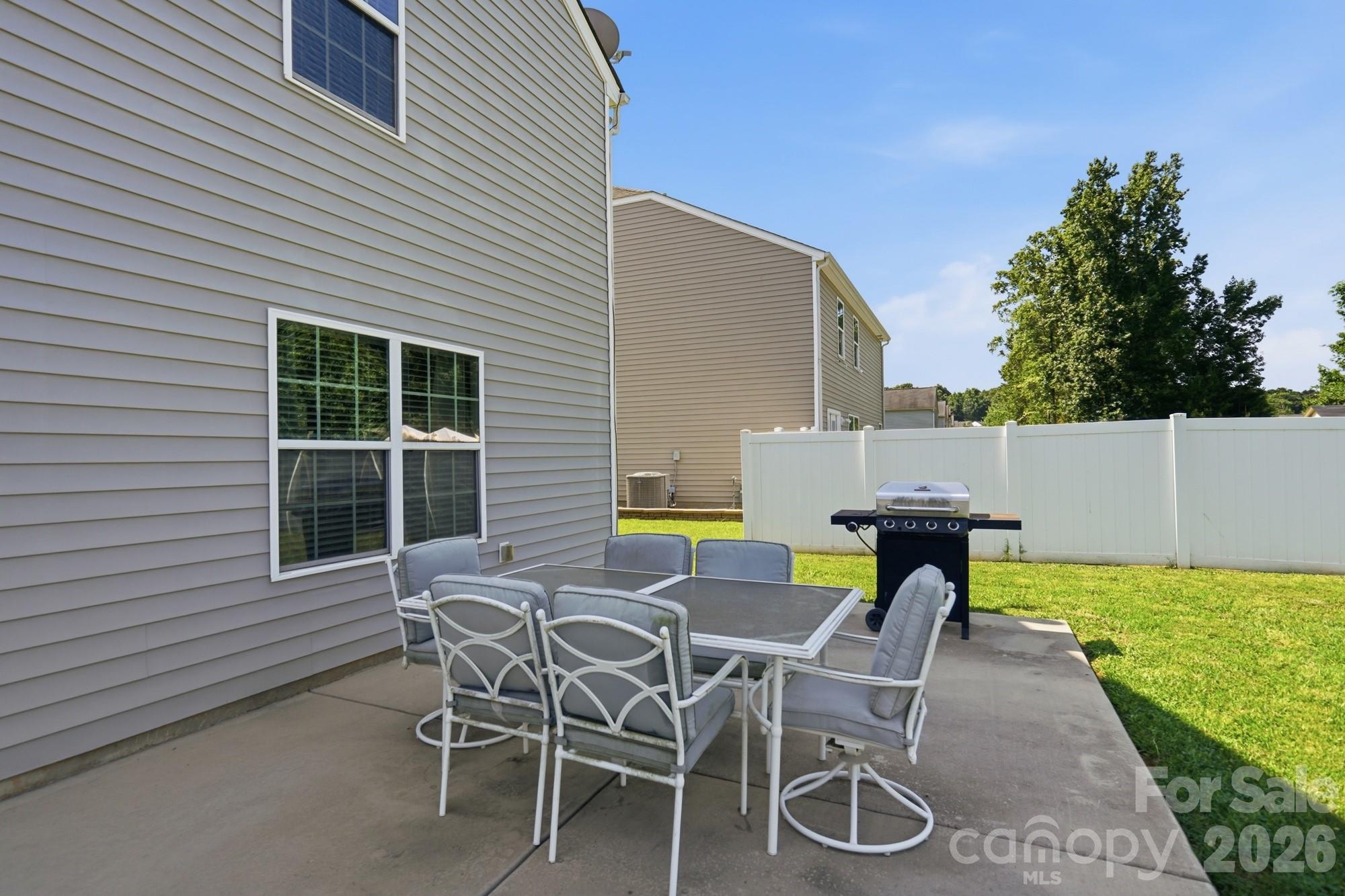 4734 Manchineel Lane — Monroe