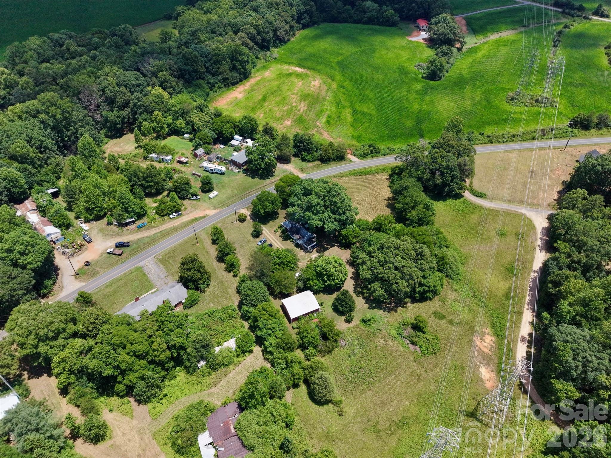 387 Beulah Road — Statesville