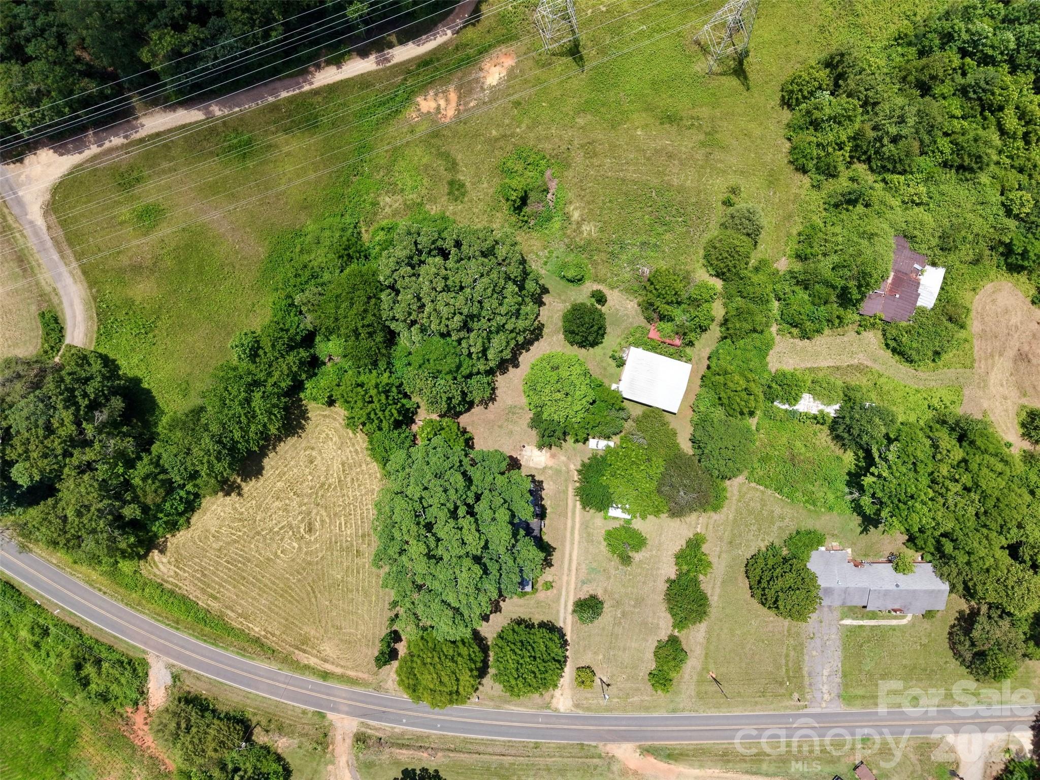 387 Beulah Road — Statesville