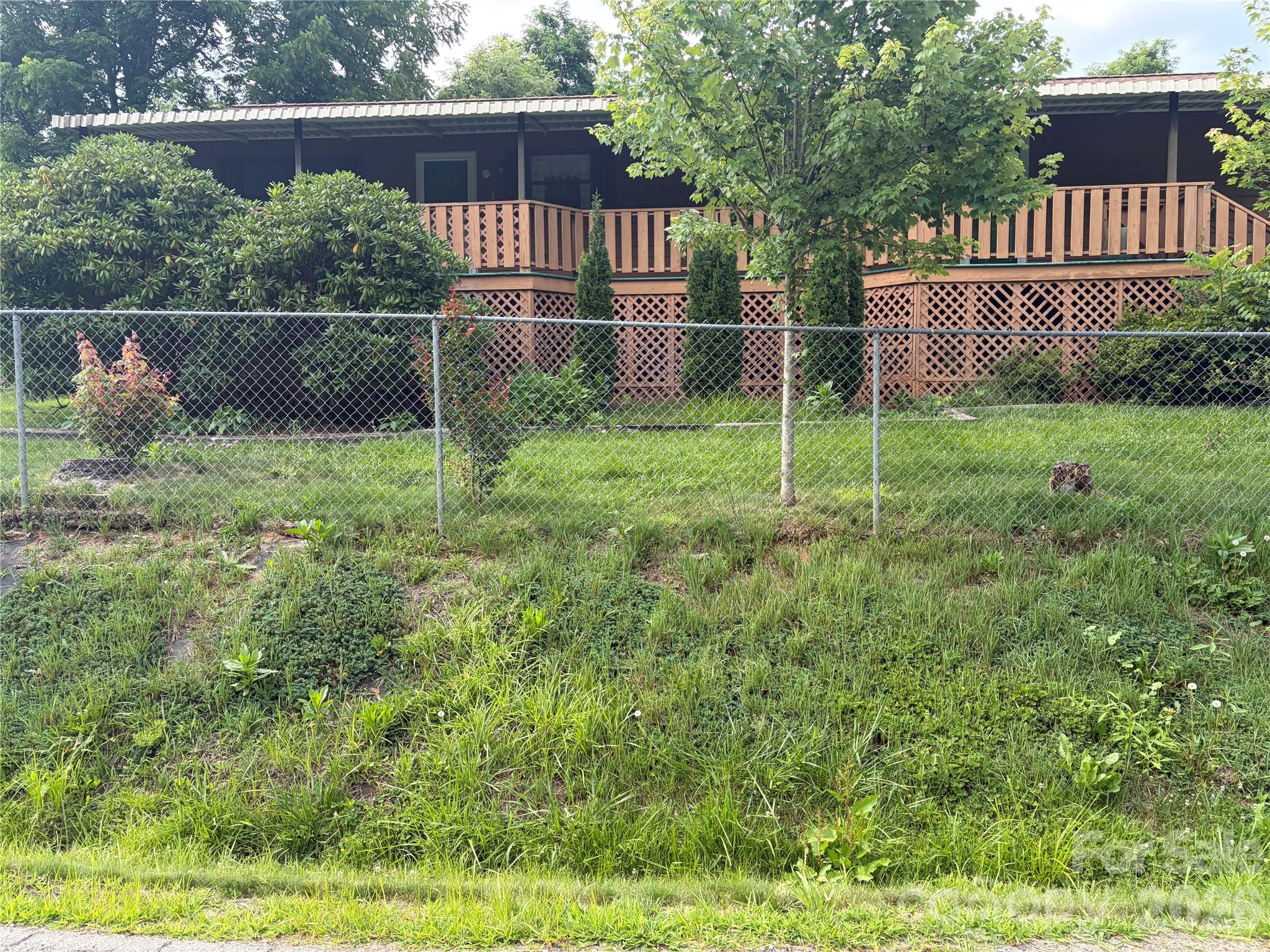 256A Bruce Road — Mars Hill