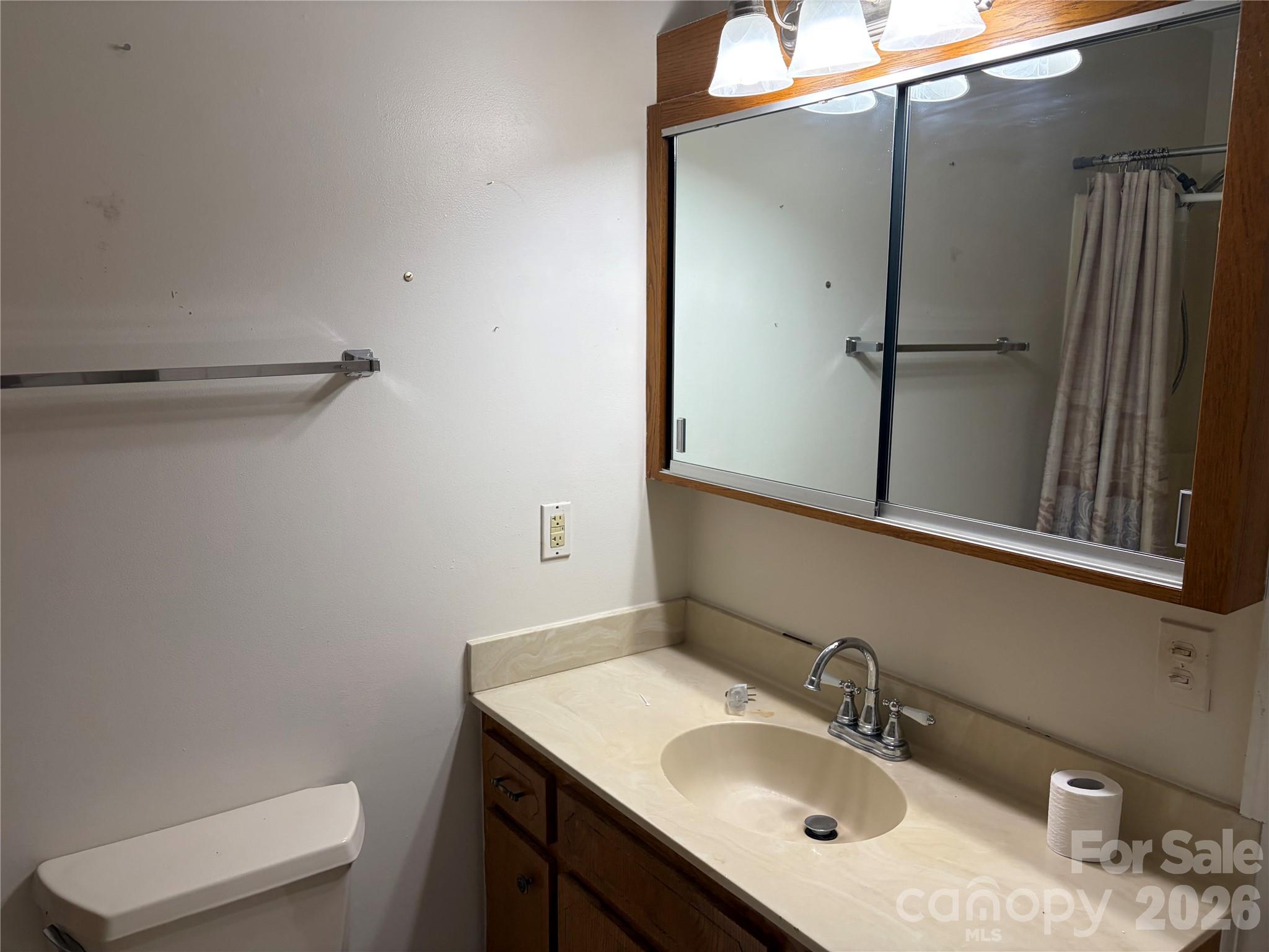 256A Bruce Road — Mars Hill