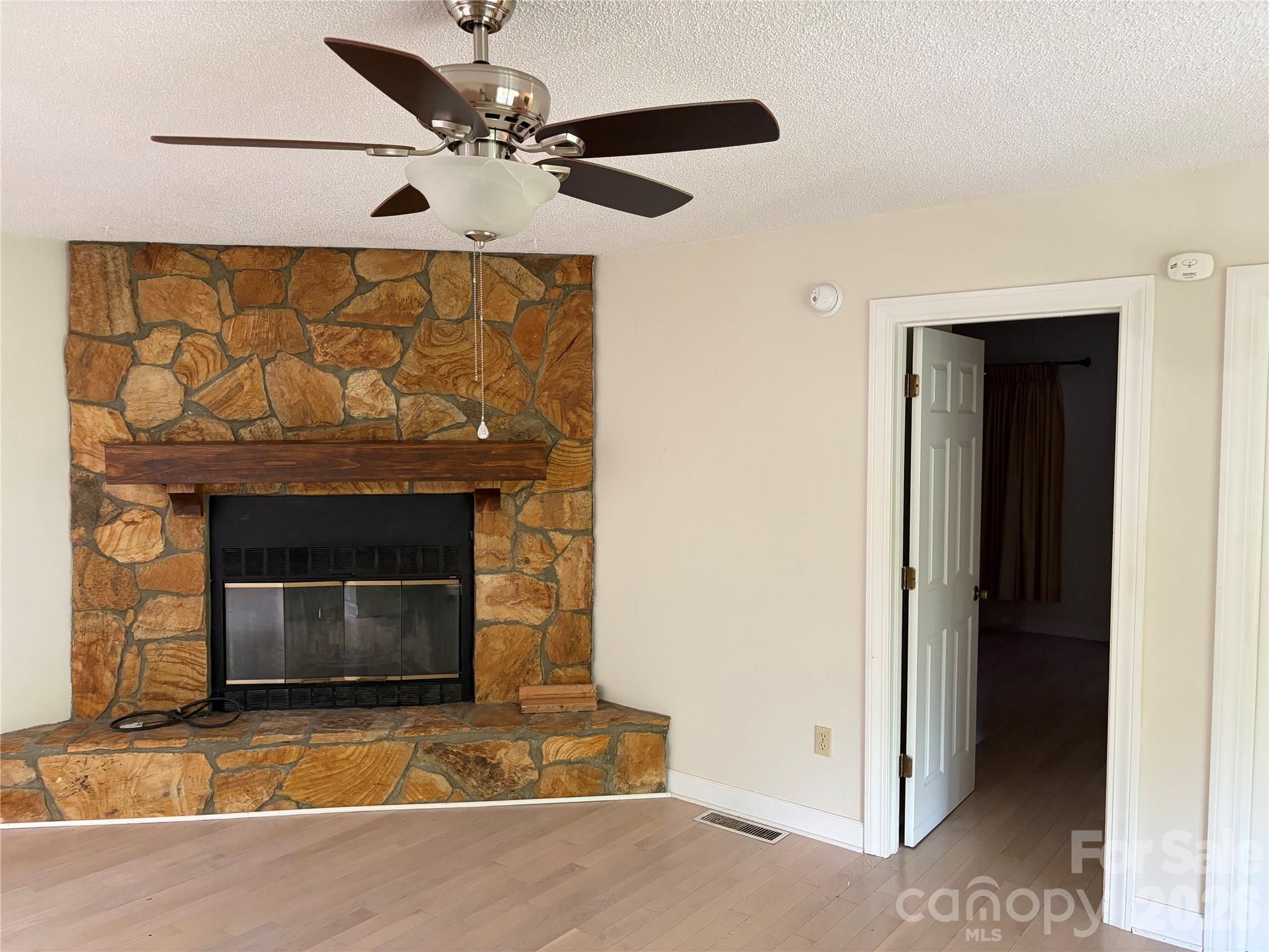 256A Bruce Road — Mars Hill