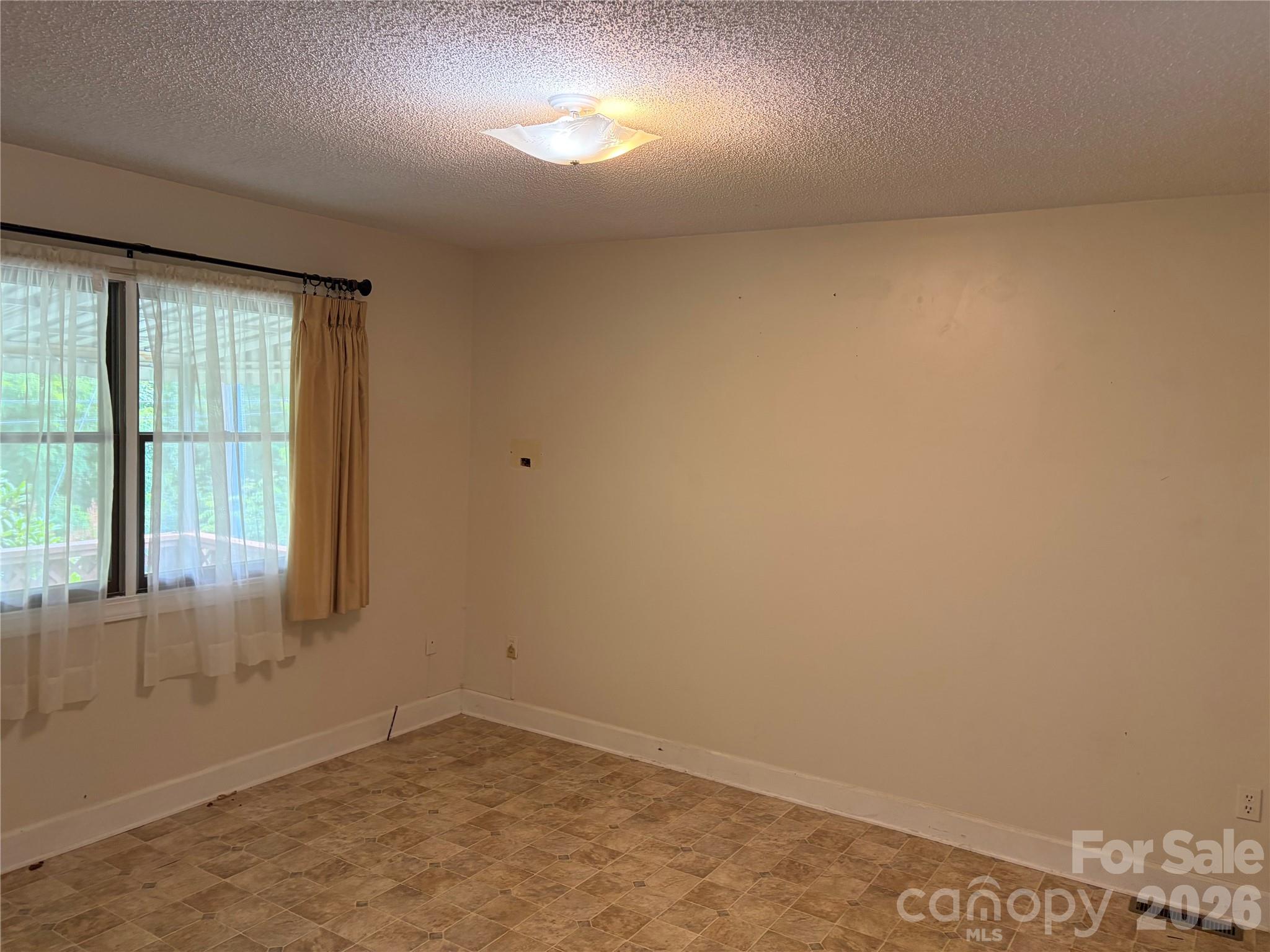256A Bruce Road — Mars Hill