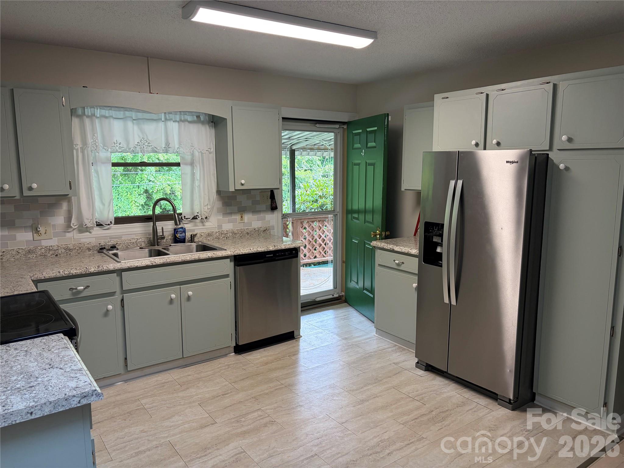 256A Bruce Road — Mars Hill