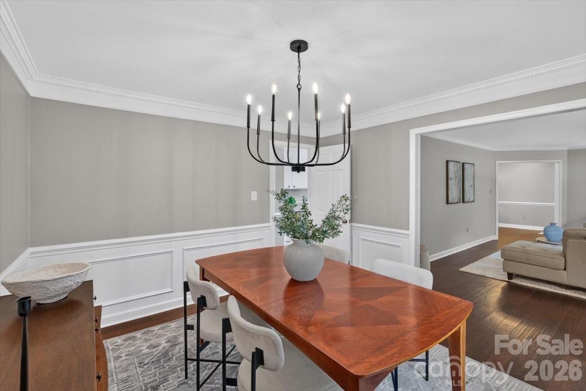 4124 Bridgewood Lane — Charlotte