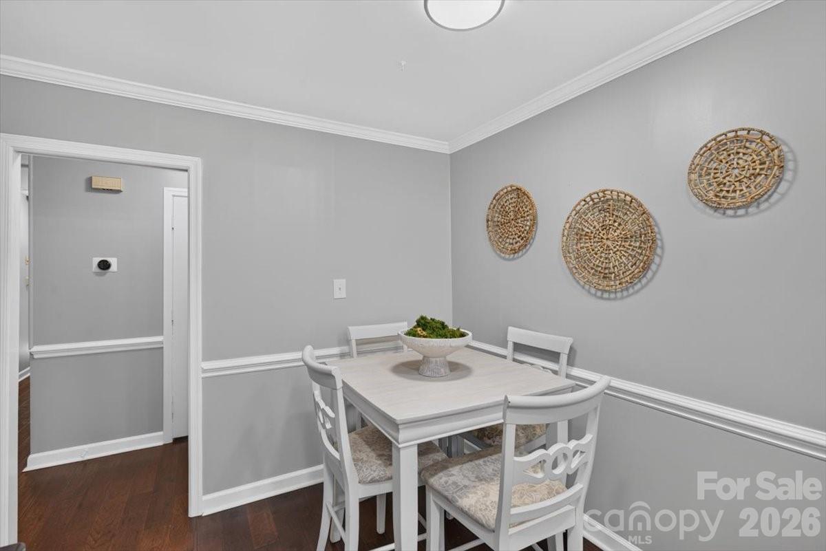 4124 Bridgewood Lane — Charlotte
