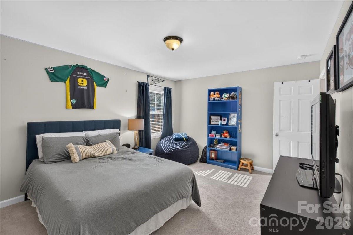 4124 Bridgewood Lane — Charlotte