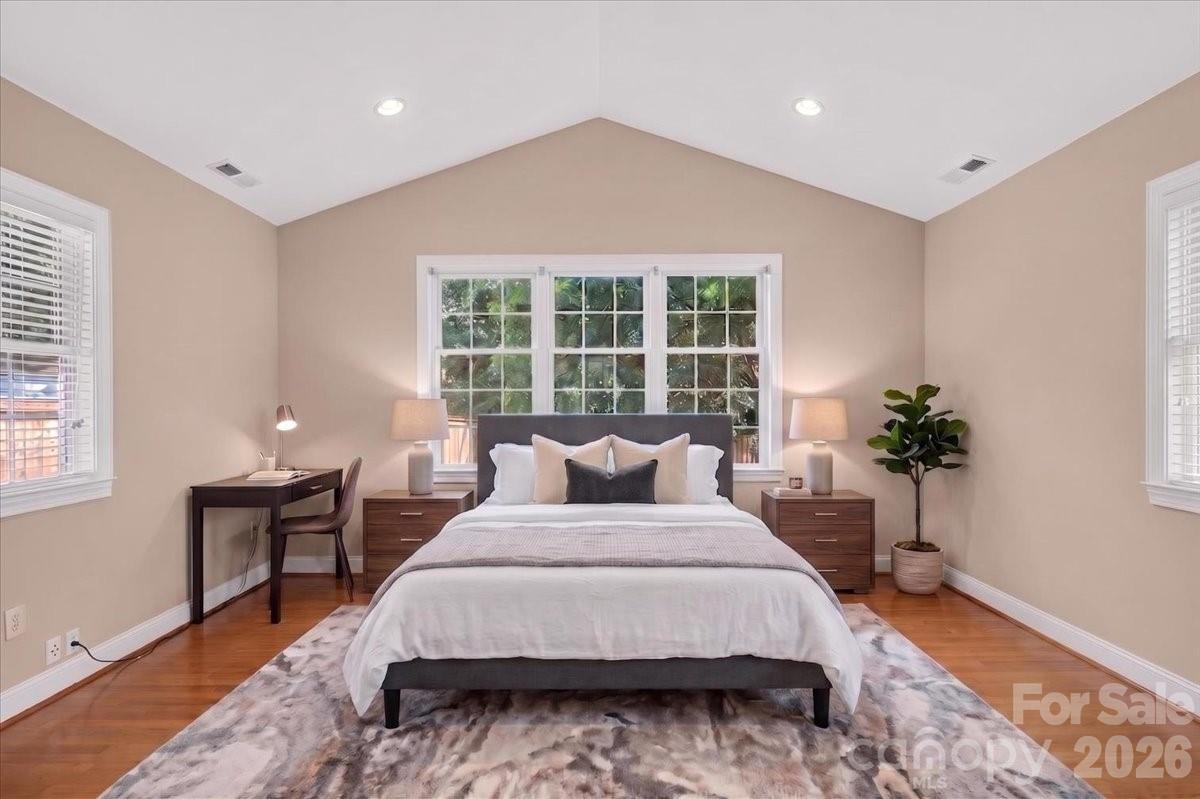 4124 Bridgewood Lane — Charlotte