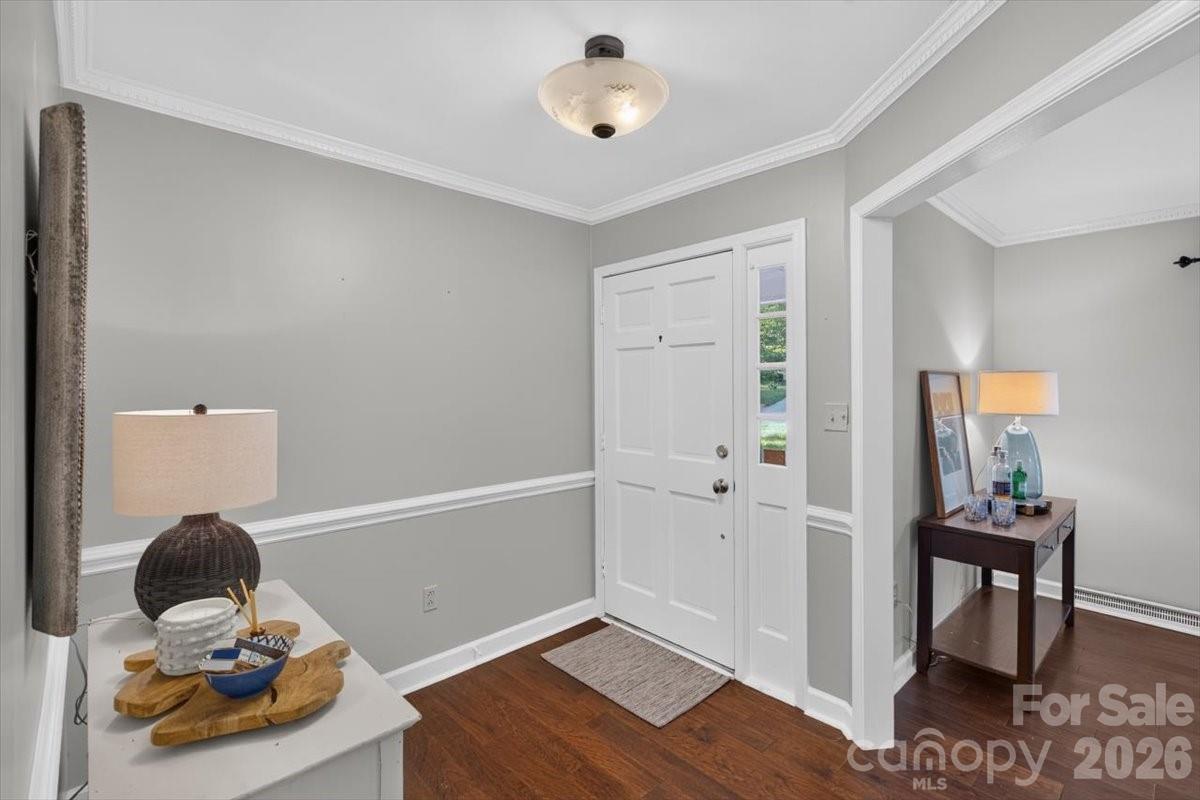 4124 Bridgewood Lane — Charlotte