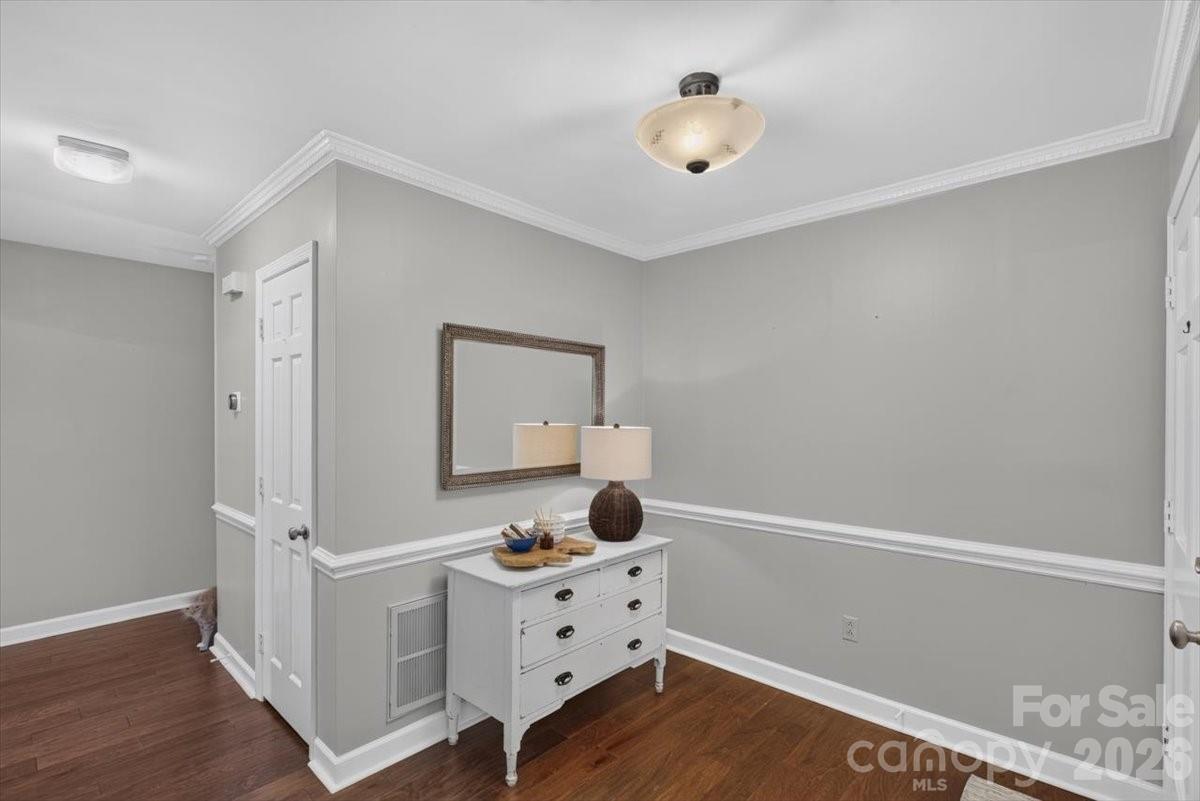 4124 Bridgewood Lane — Charlotte