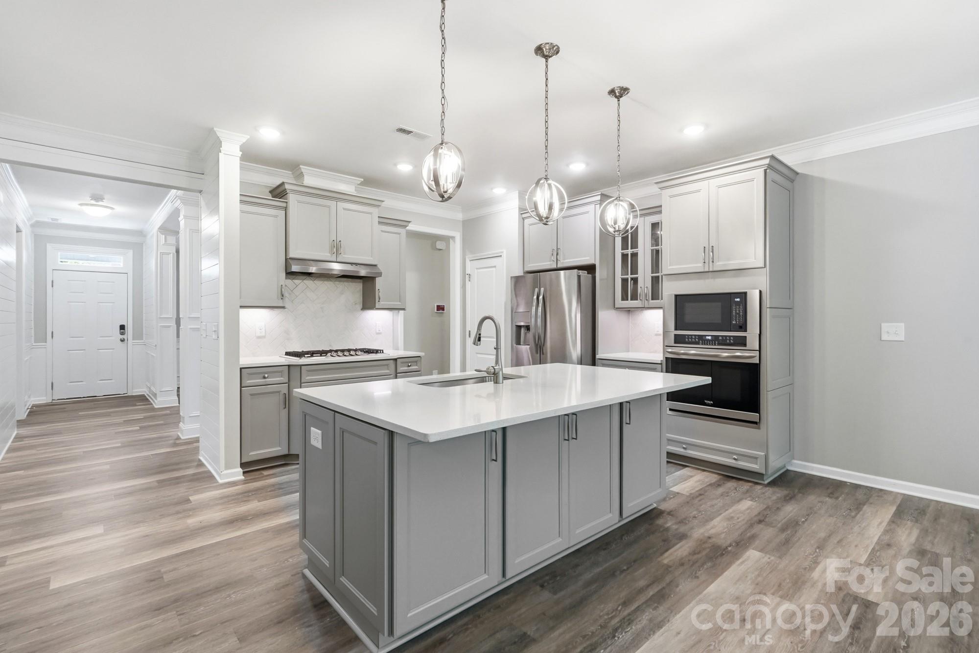 5111 Devonshire Road — Denver