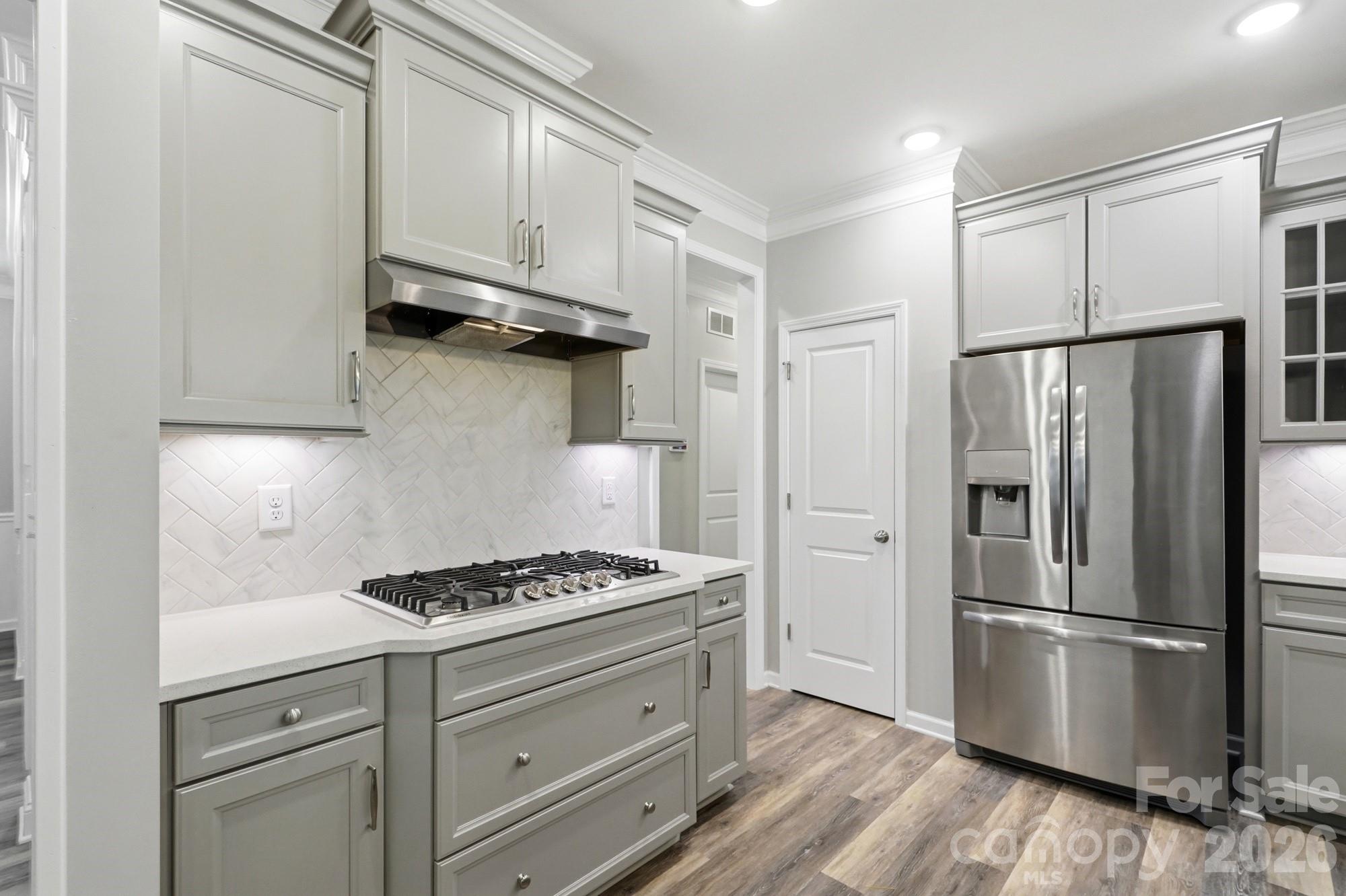 5111 Devonshire Road — Denver