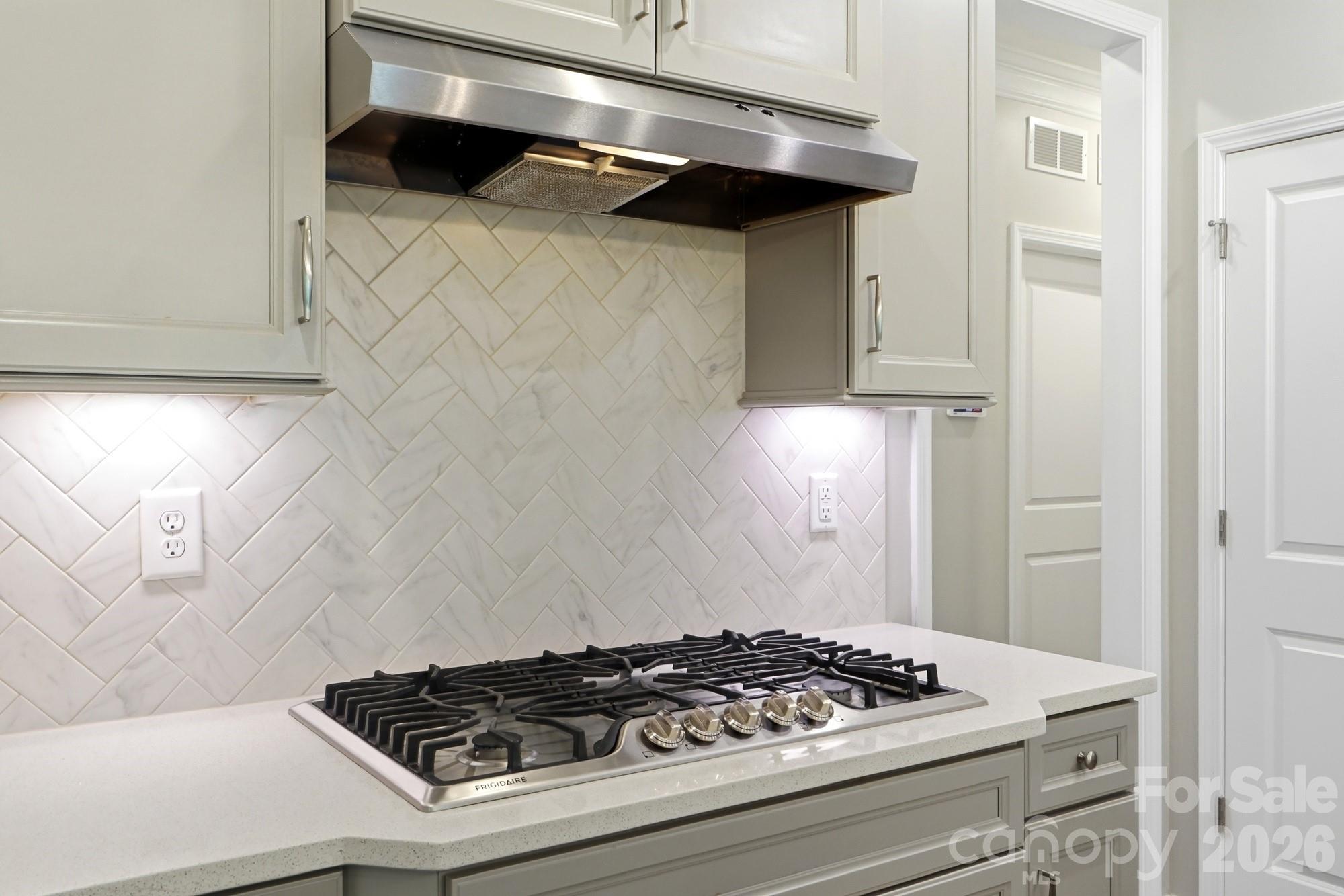 5111 Devonshire Road — Denver