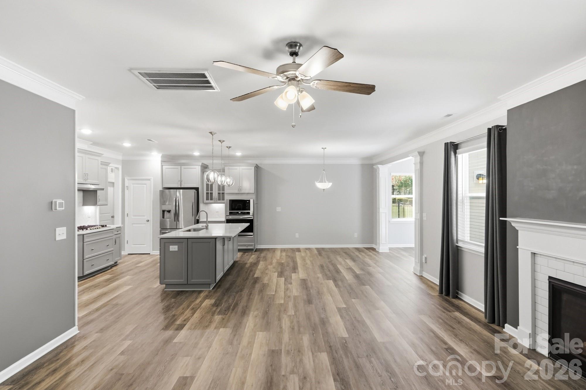 5111 Devonshire Road — Denver