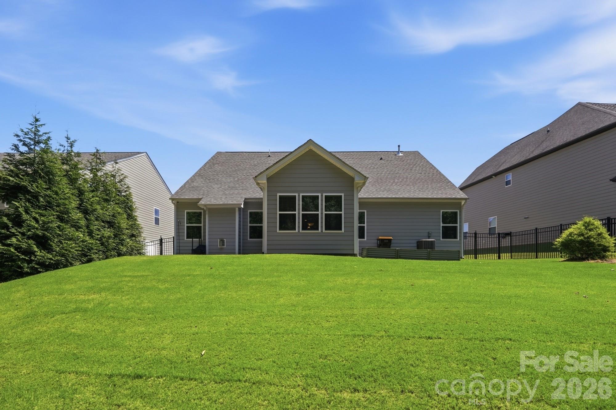 5111 Devonshire Road — Denver