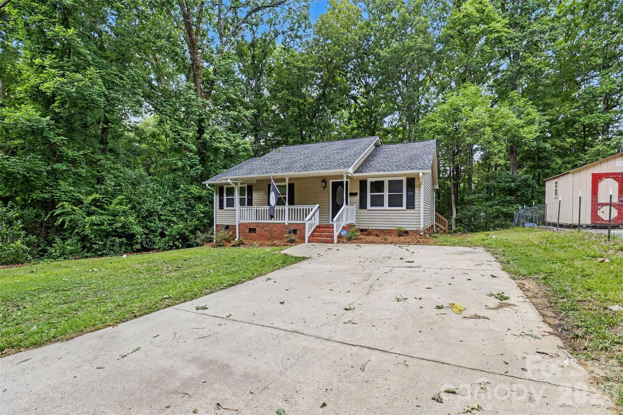 308 Kershaw Street — Lancaster