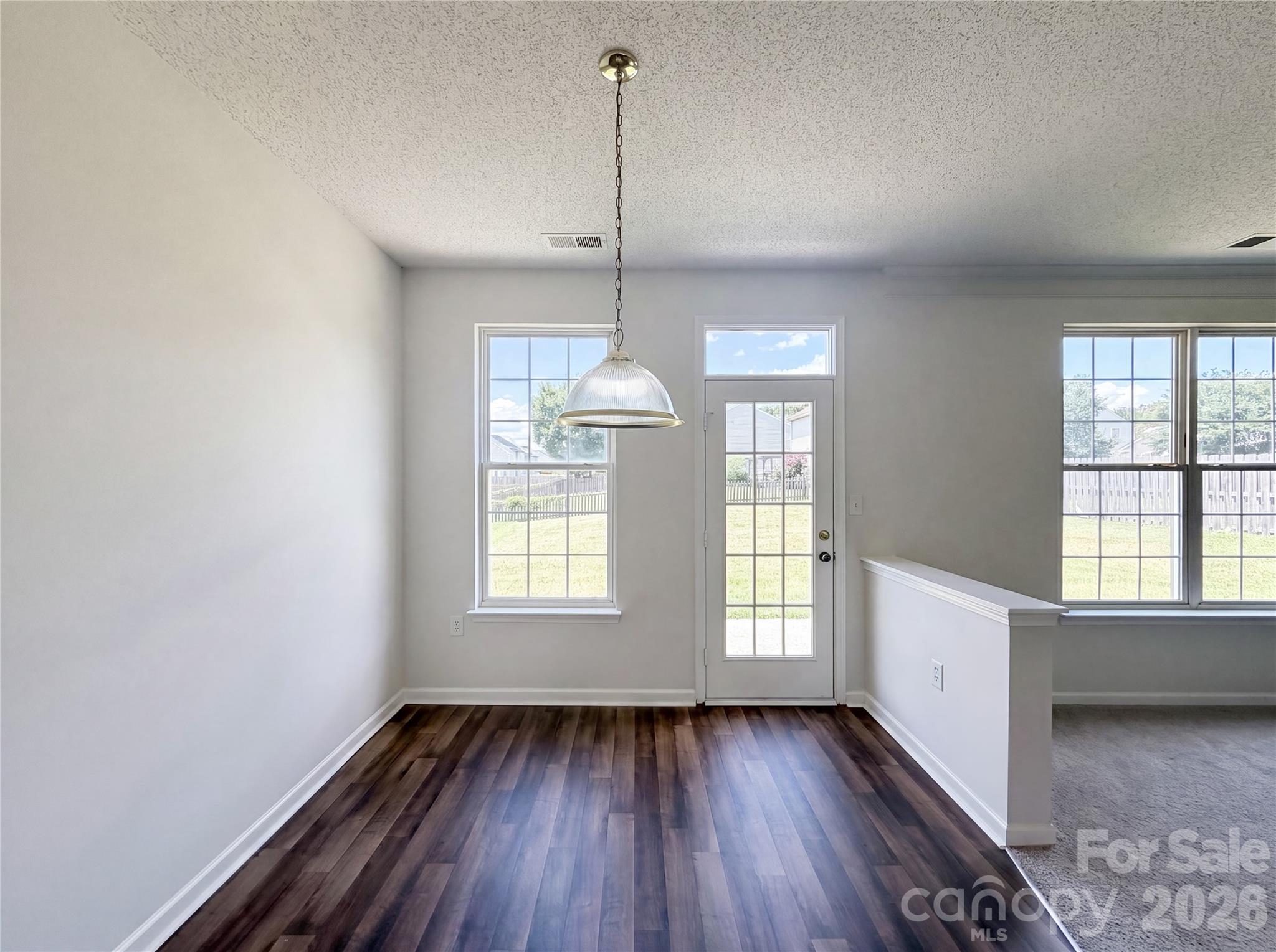 107 Elrosa Road — Mooresville