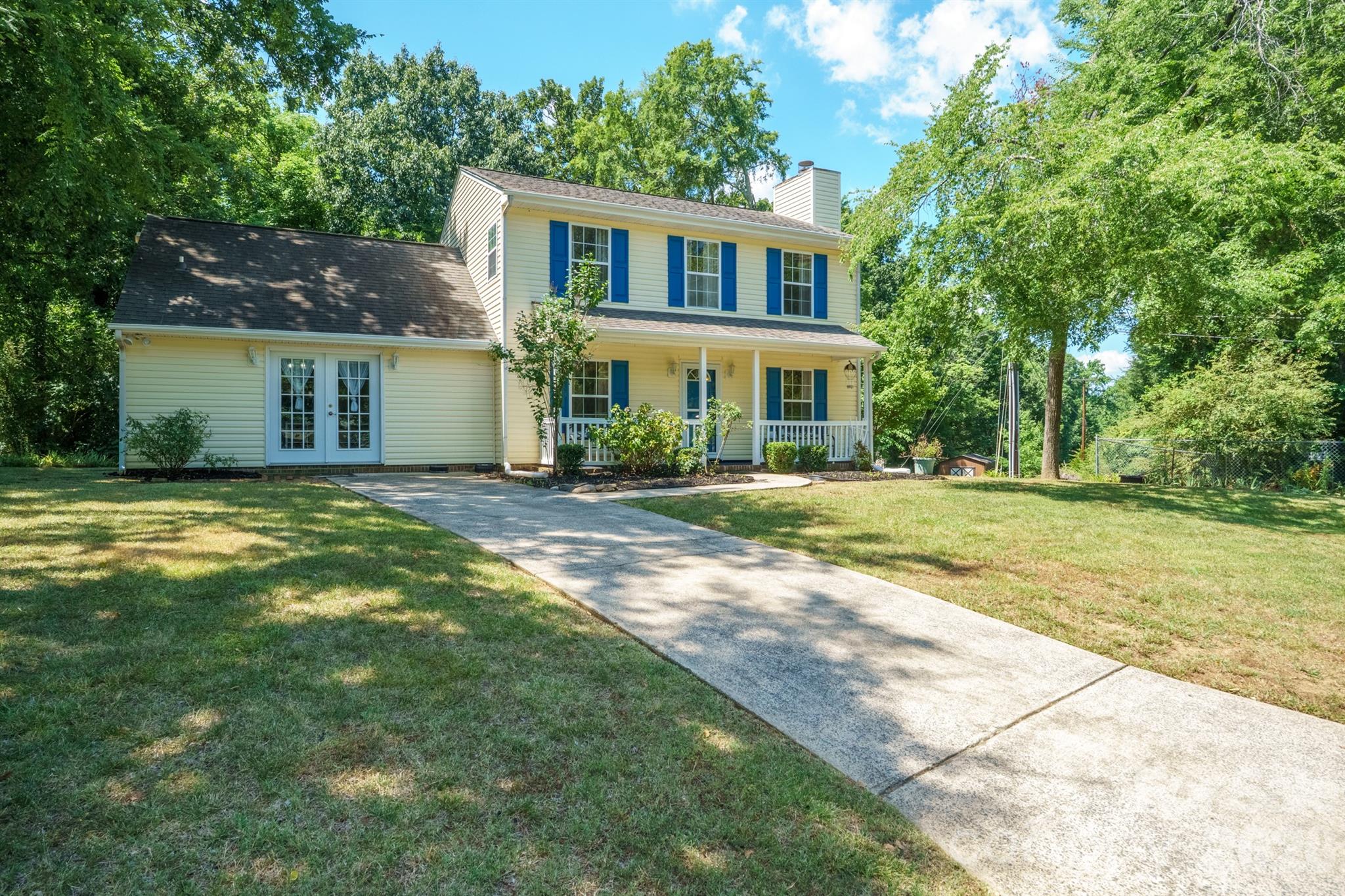6421 Whitewater Drive — Charlotte