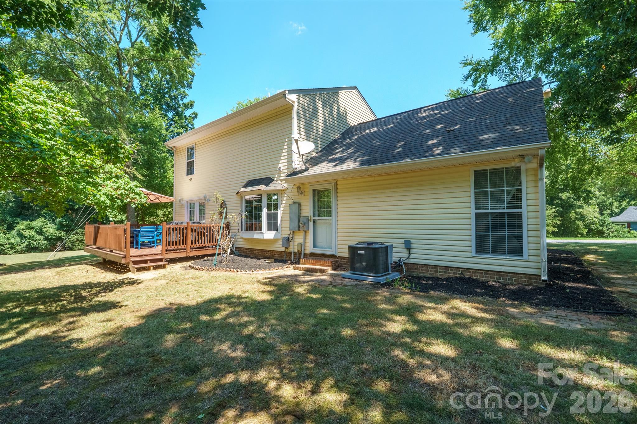 6421 Whitewater Drive — Charlotte