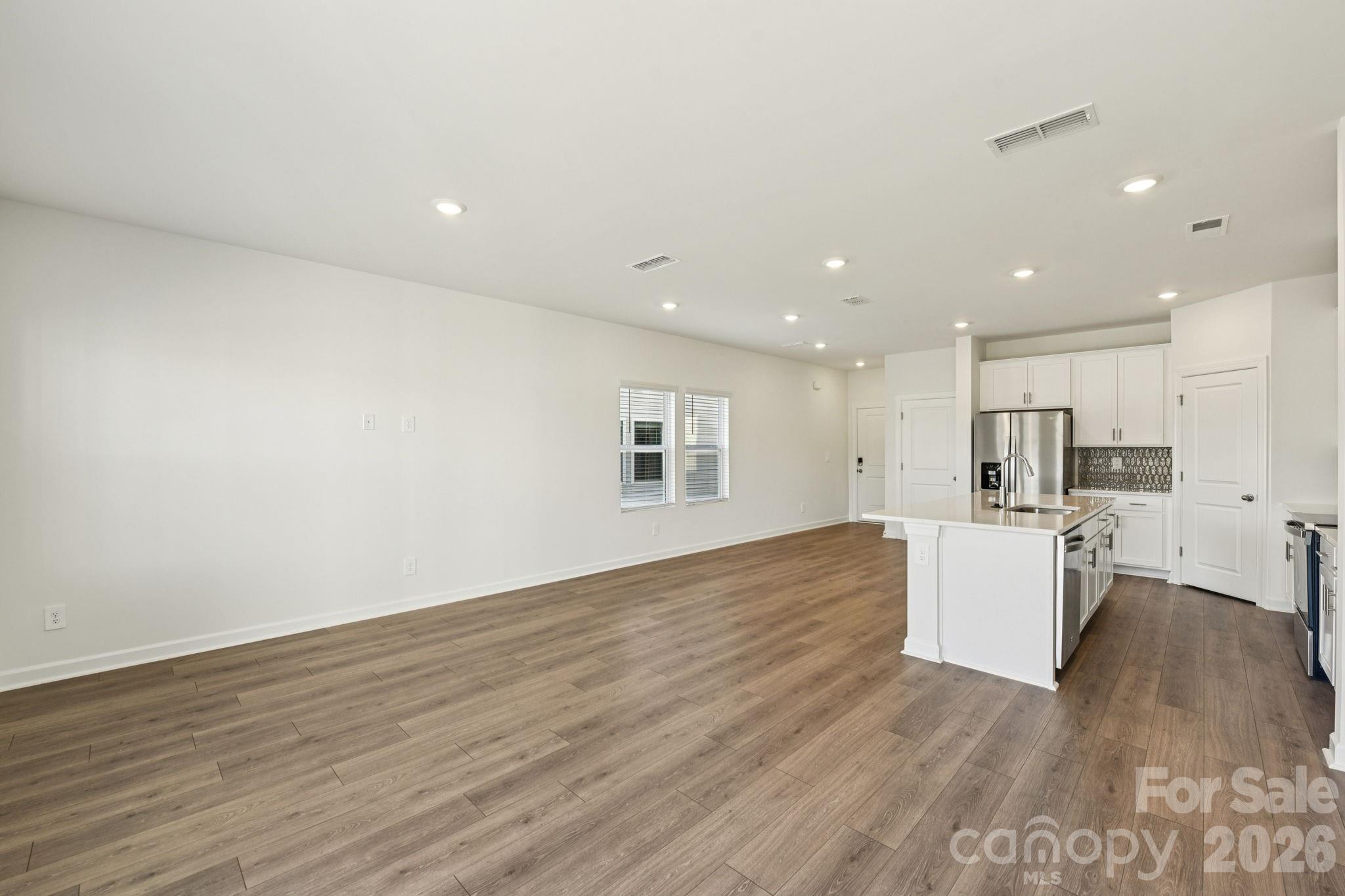 9028 Foggy Brook Loop — Charlotte